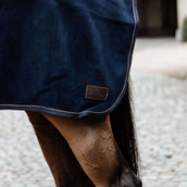 Kentucky Horsewear Coperta da esercizio Vello pesante quadrato Navy Kentucky Horsewear Coperta da esercizio Vello pesante quadrato Navy