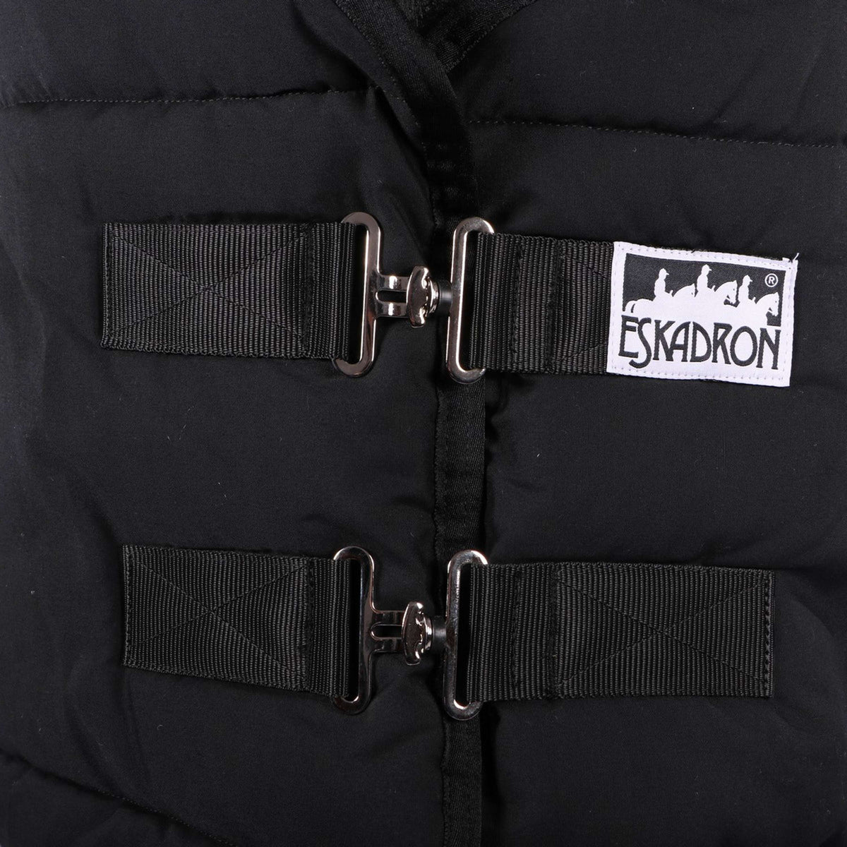 Eskadron Sottocoperta Nero