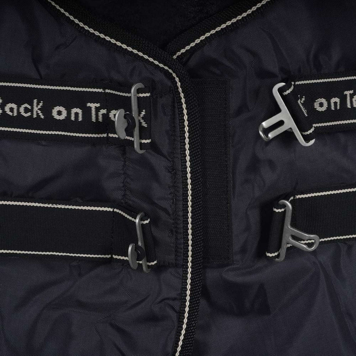 Back on Track Coperta da scuderia Millie Nero