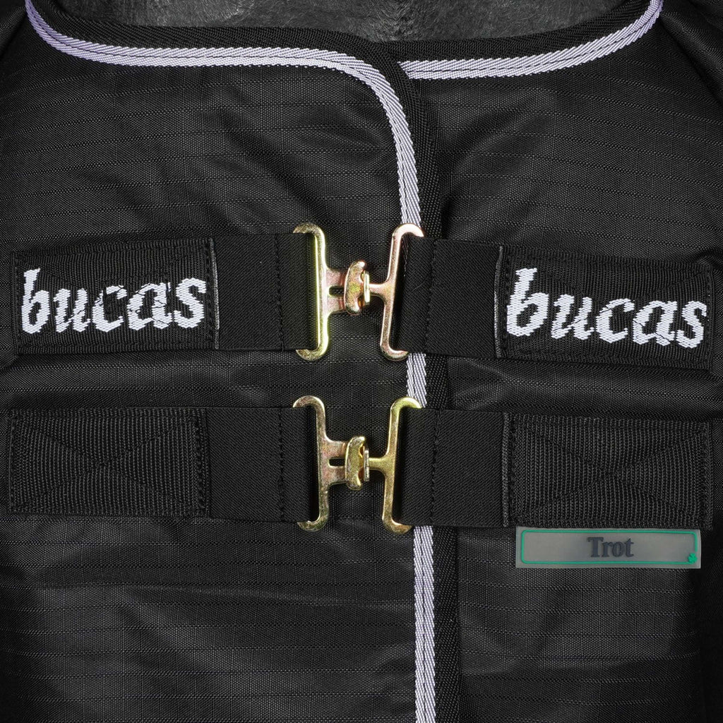 Bucas Trotting Turnout 200g Nero/Bianco