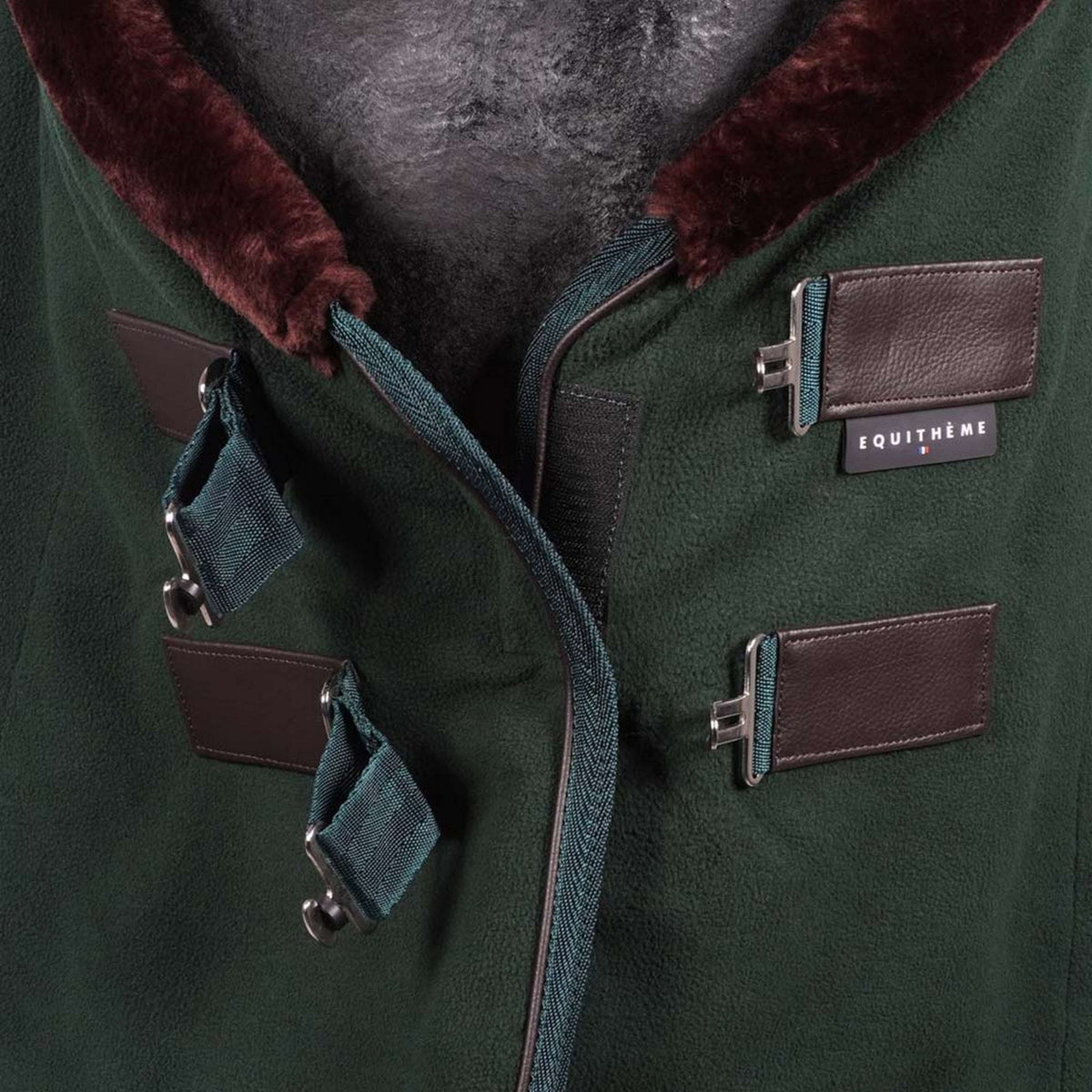 EQUITHÈME Coperta in Pile Teddy Verde/Marrone