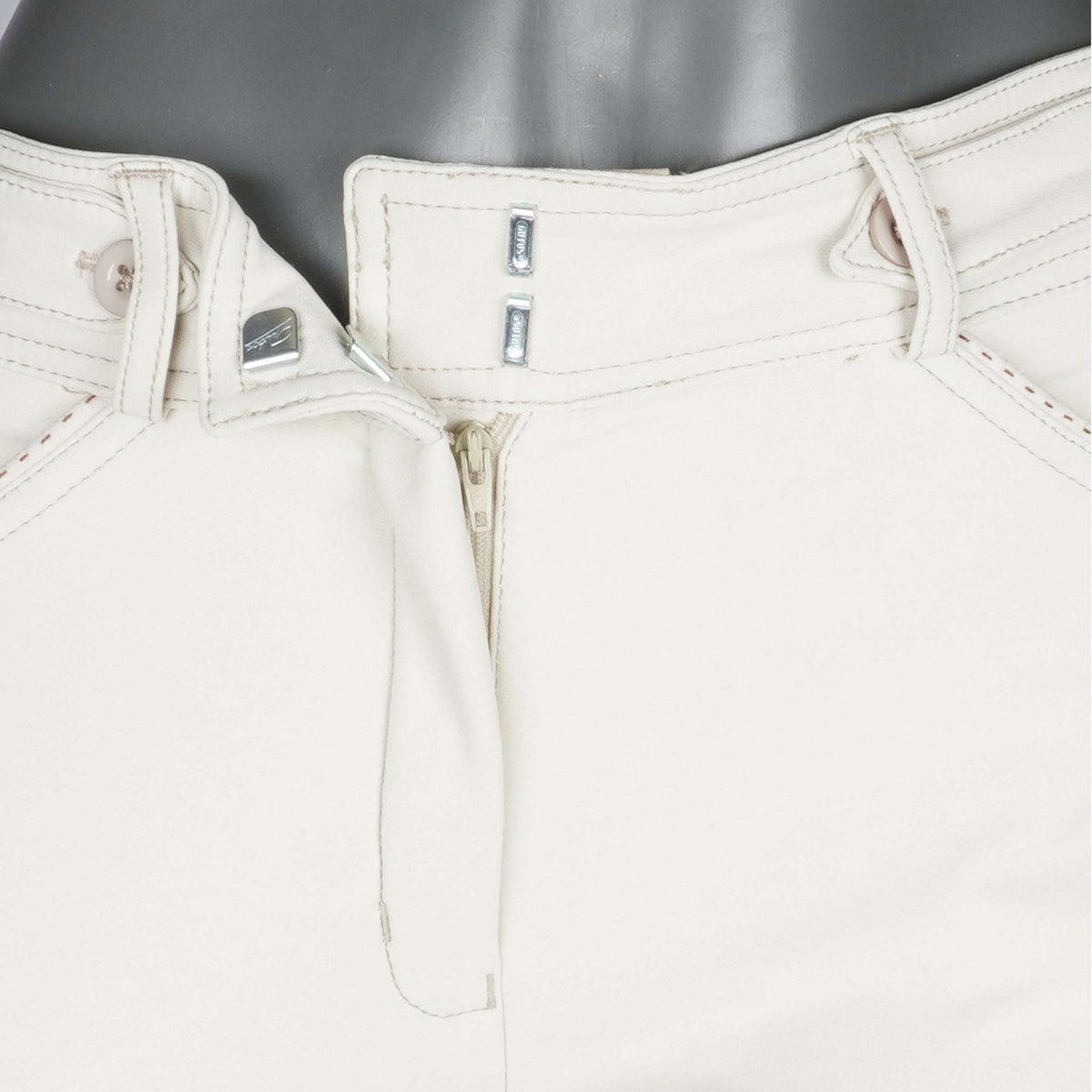 Pénélope Calzoni Point Sellier Crème