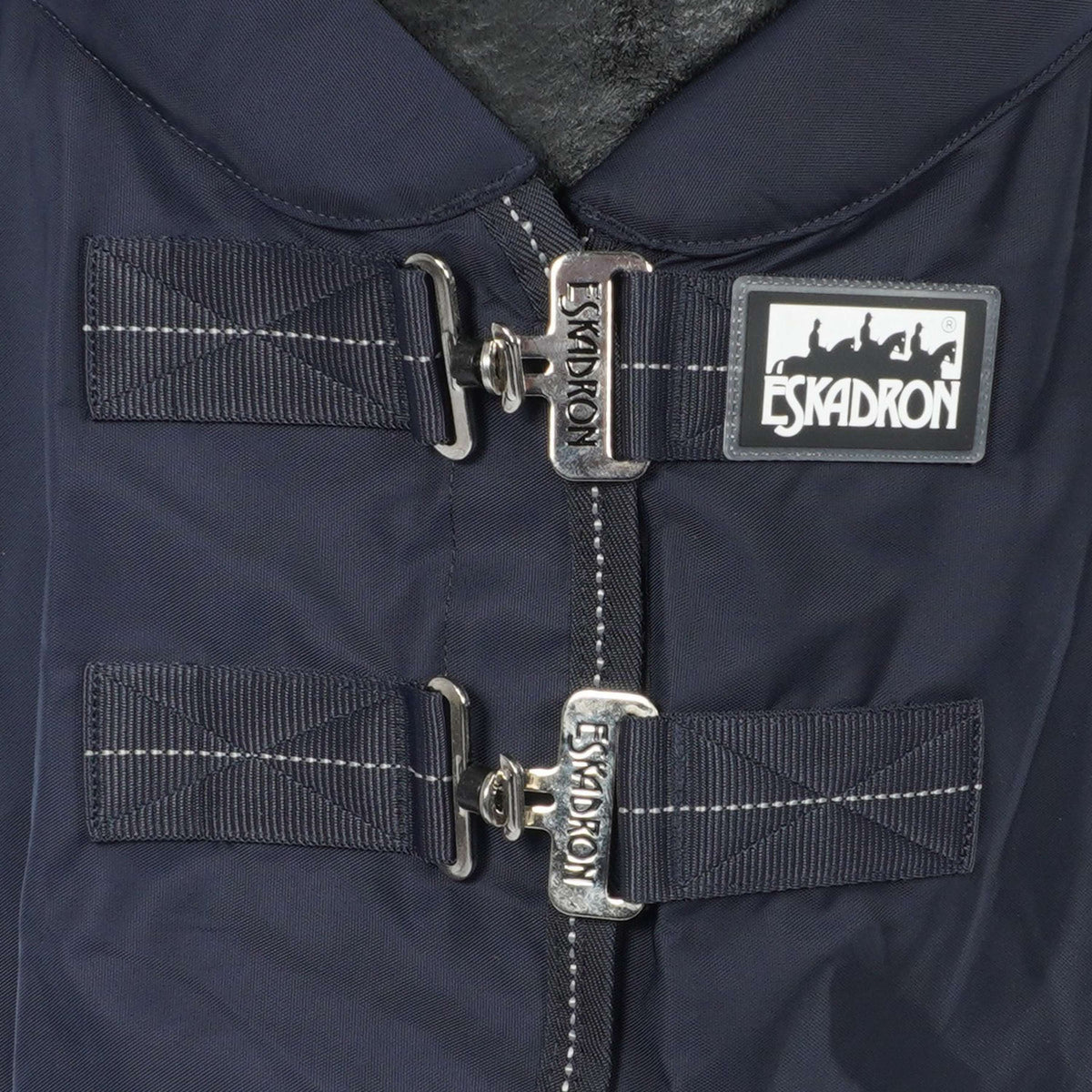 Eskadron Coperta da trasporto Dura Summer Marina