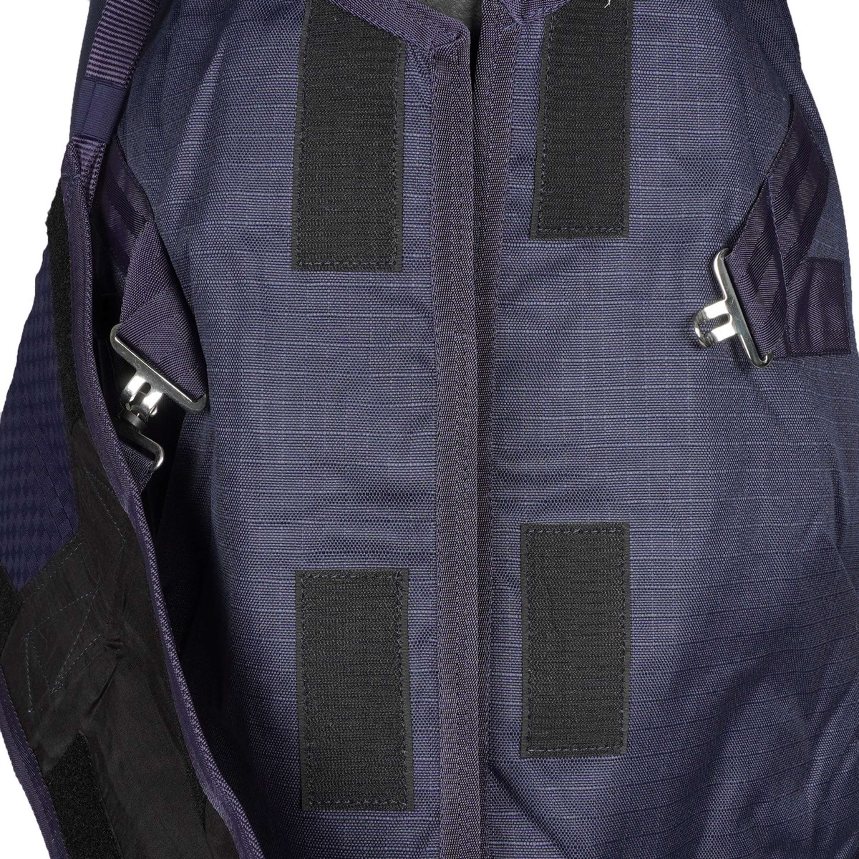 Dyon Coperta da scuderia Summer Navy