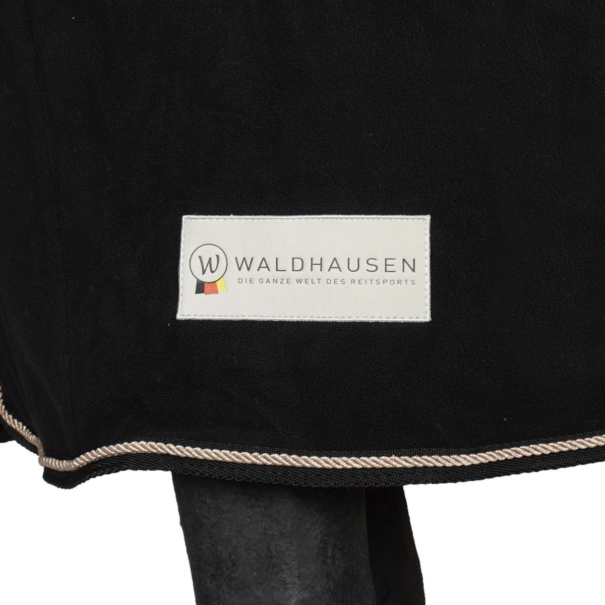 Waldhausen Coperta in Pile Modern Nero/Oro rosa