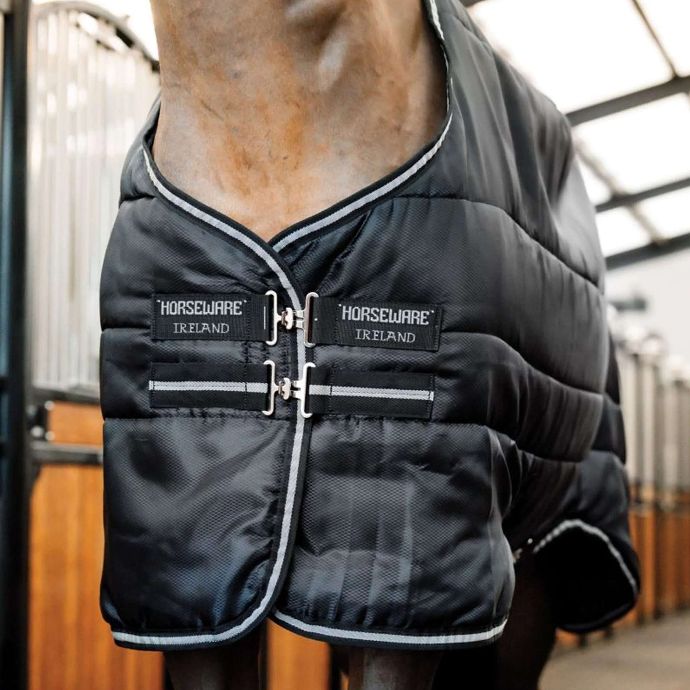 Horseware Facile stabilità a strati 100g Nero Horseware Facile stabilità a strati 100g Nero