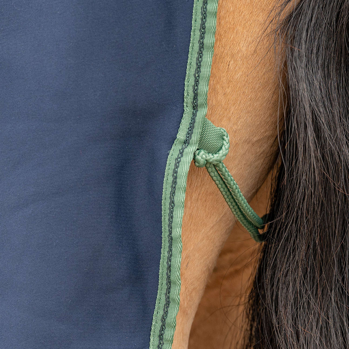 Velder Horsewear Cooler Rug Navy