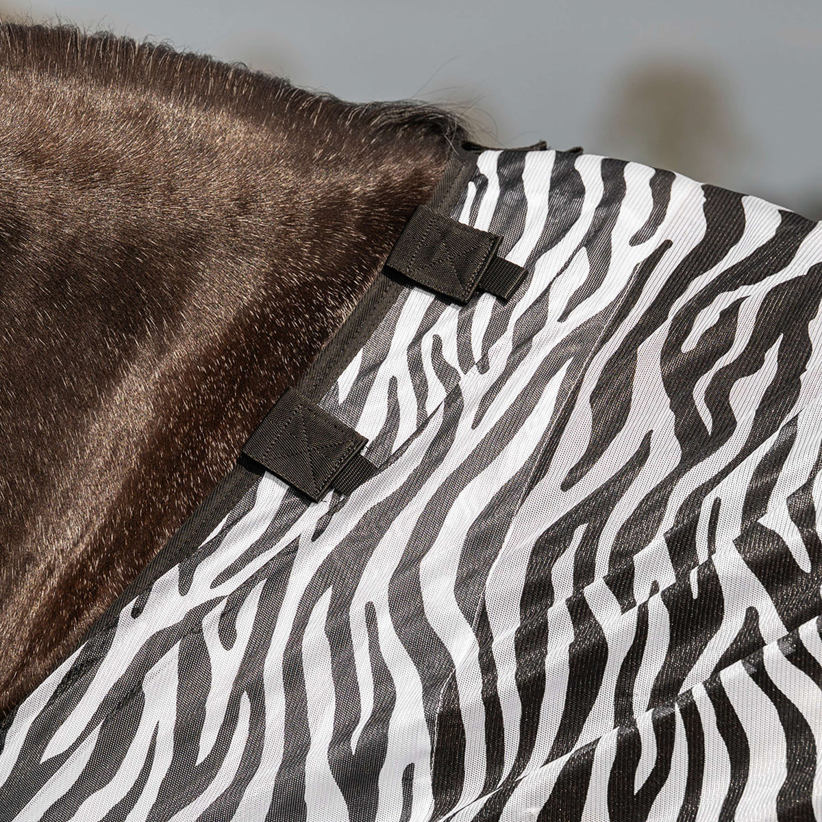 Velder Horsewear Coperta Antimosche con Collo Zebra Nero/Bianco