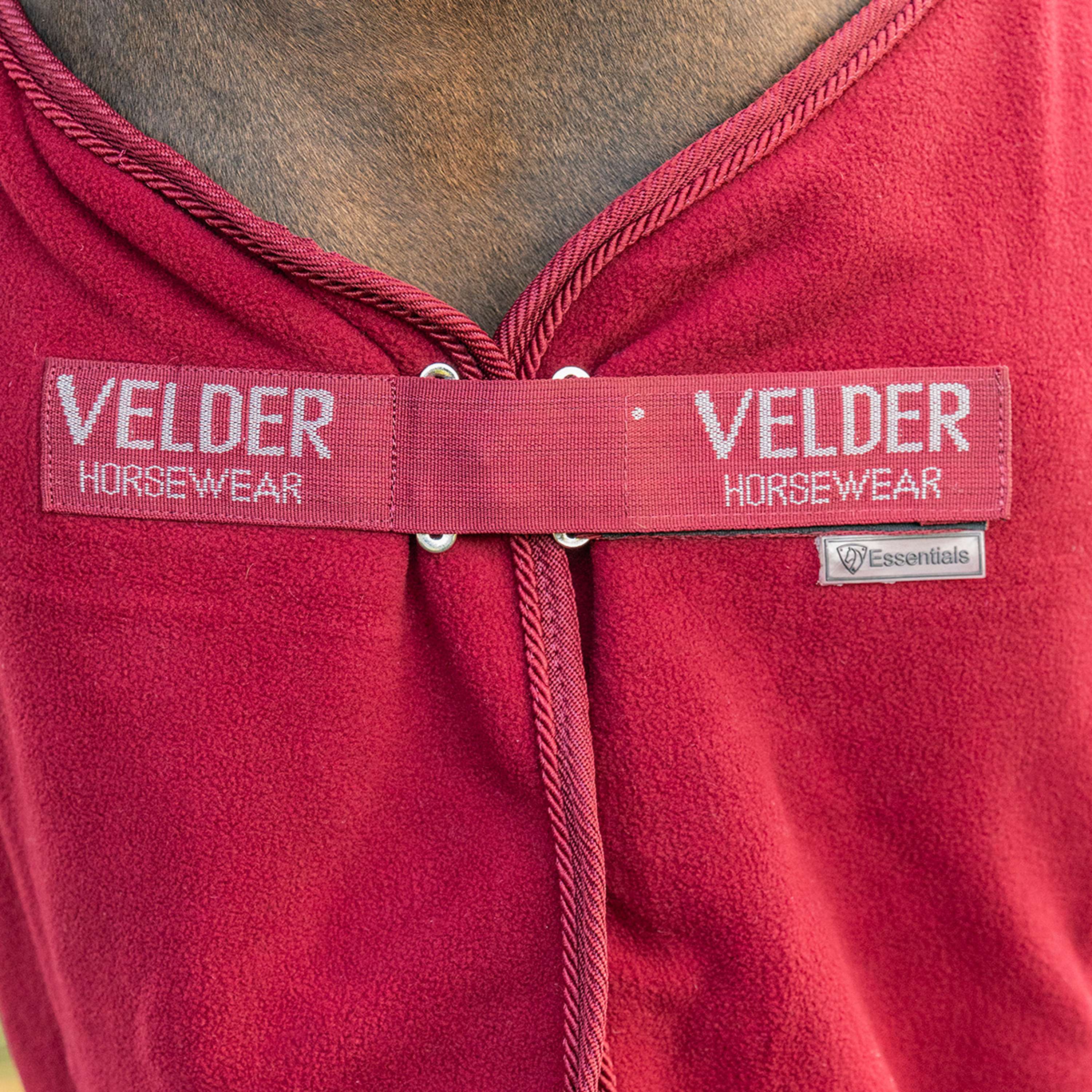 Velder Horsewear Essentials Coperta in Pile Comfy Bordeaux