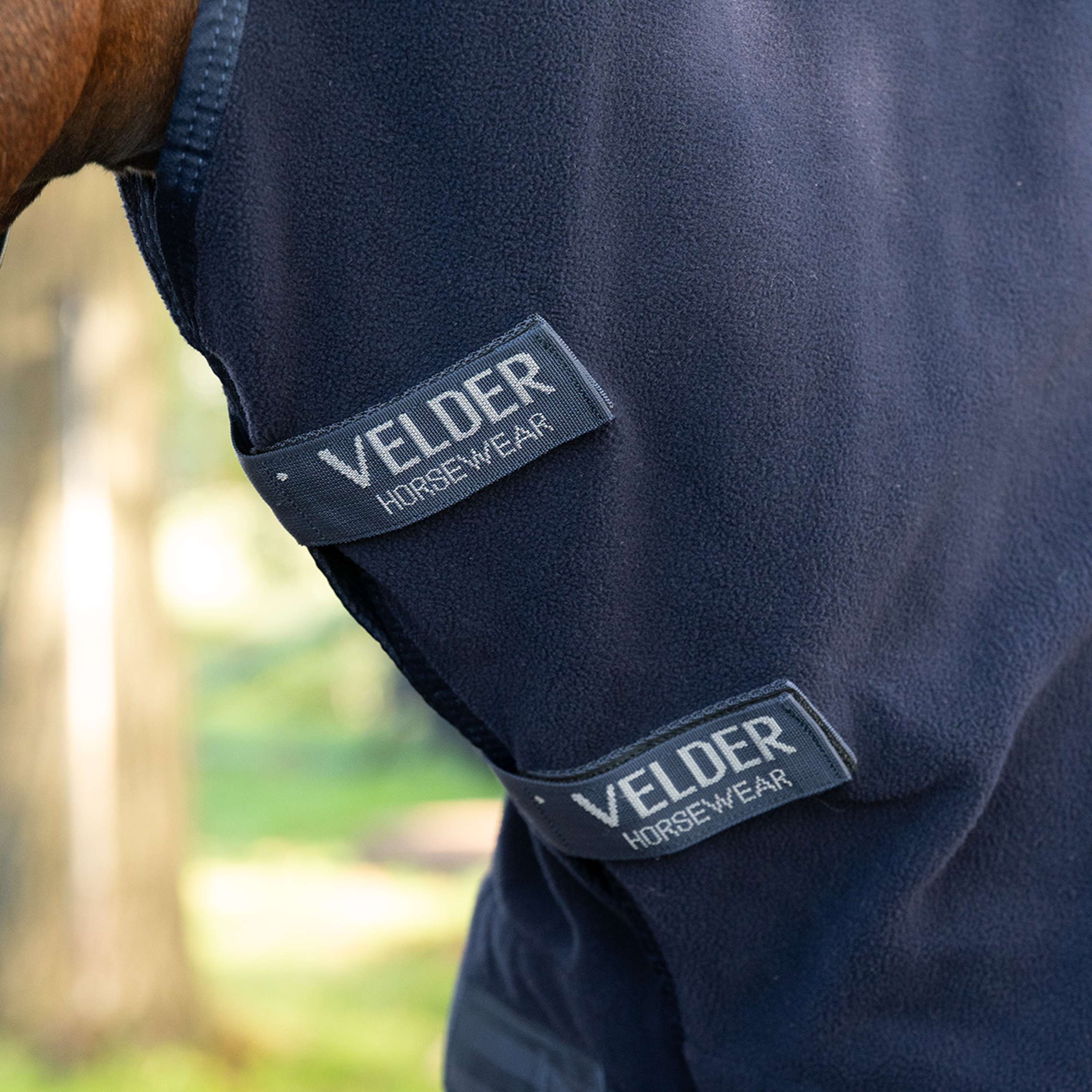 Velder Horsewear Essentials Coperta in Pile Comfy con collo Navy