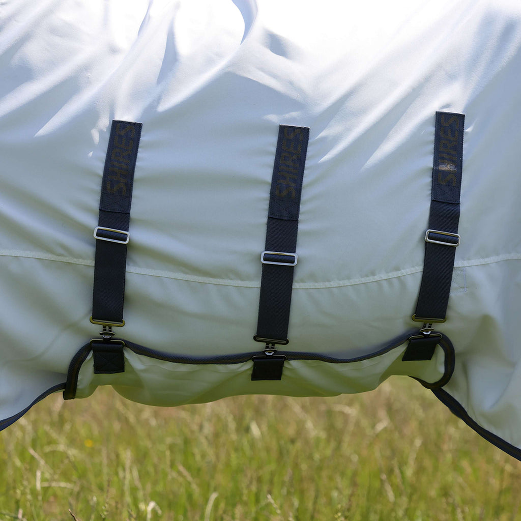 Highlander Plus by Shires Coperta per Eczema Sweet-Itch Combo Bianco/Airforce
