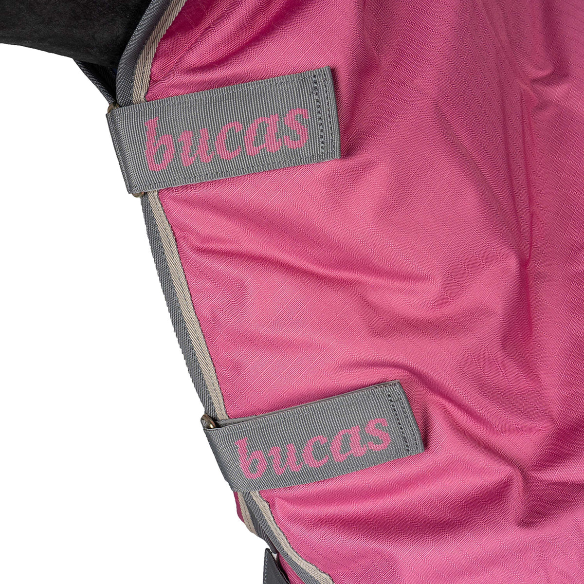 Bucas Freedom Turnout 150/150g Full Neck Lampone