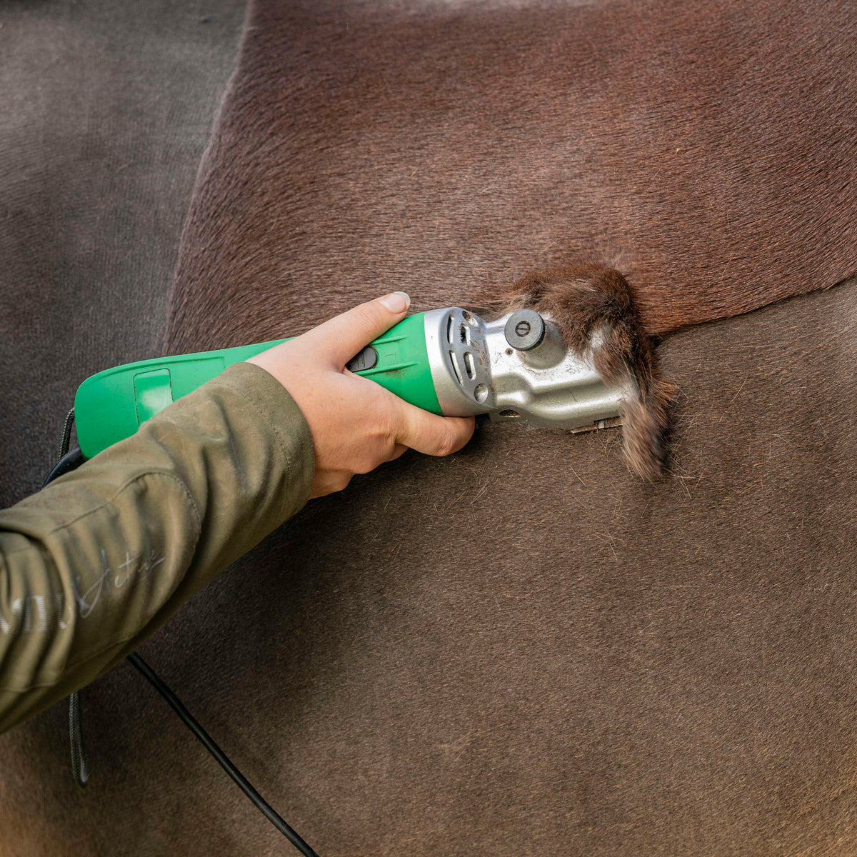Agradi Horse Macchina tosatrice HC-2000 Verde