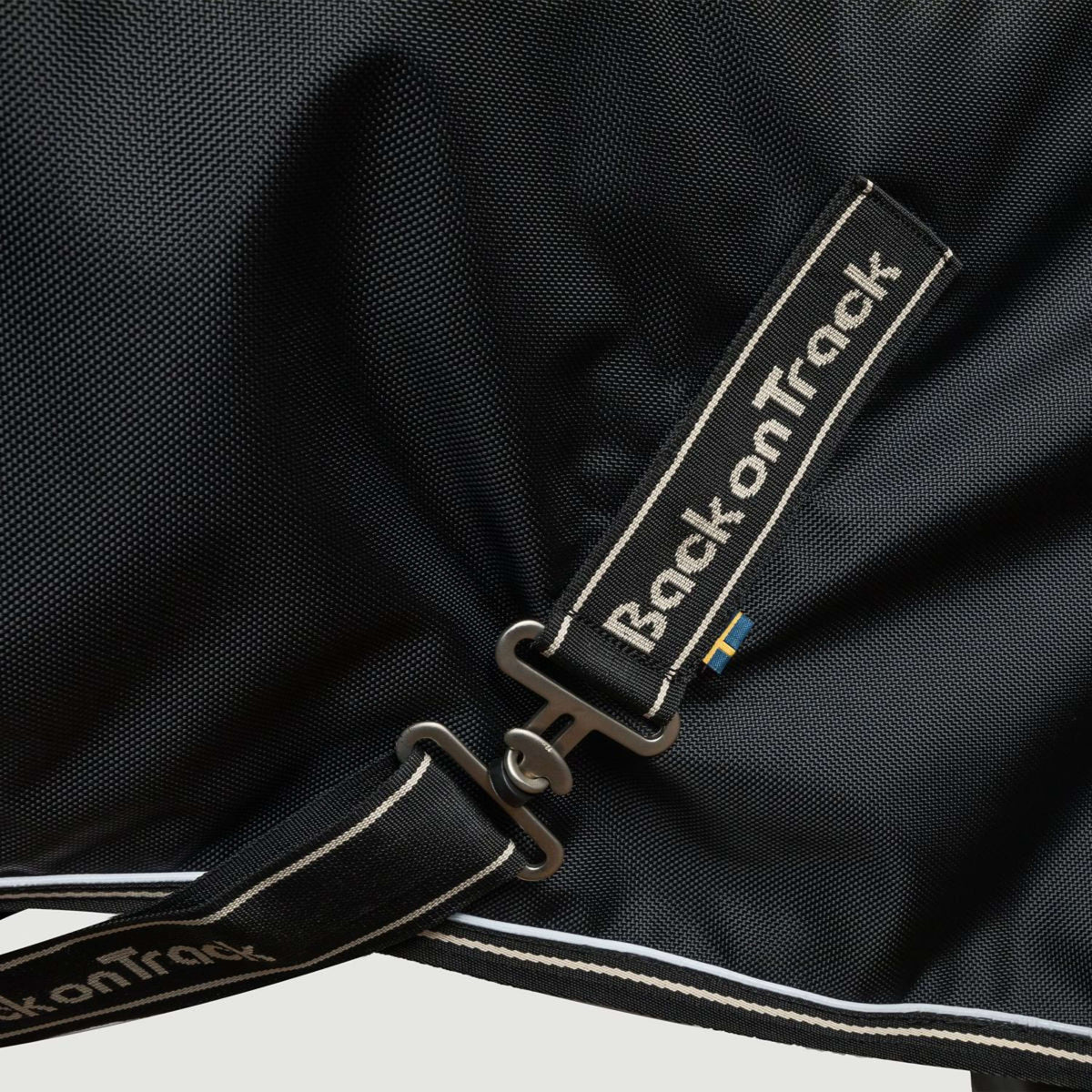 Back on Track Coperta da esterno Obsidian 150g con collo staccabile Nero
