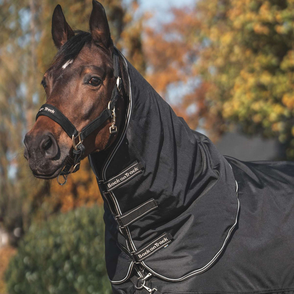 Back on Track Coperta da esterno Obsidian 150g con collo staccabile Nero