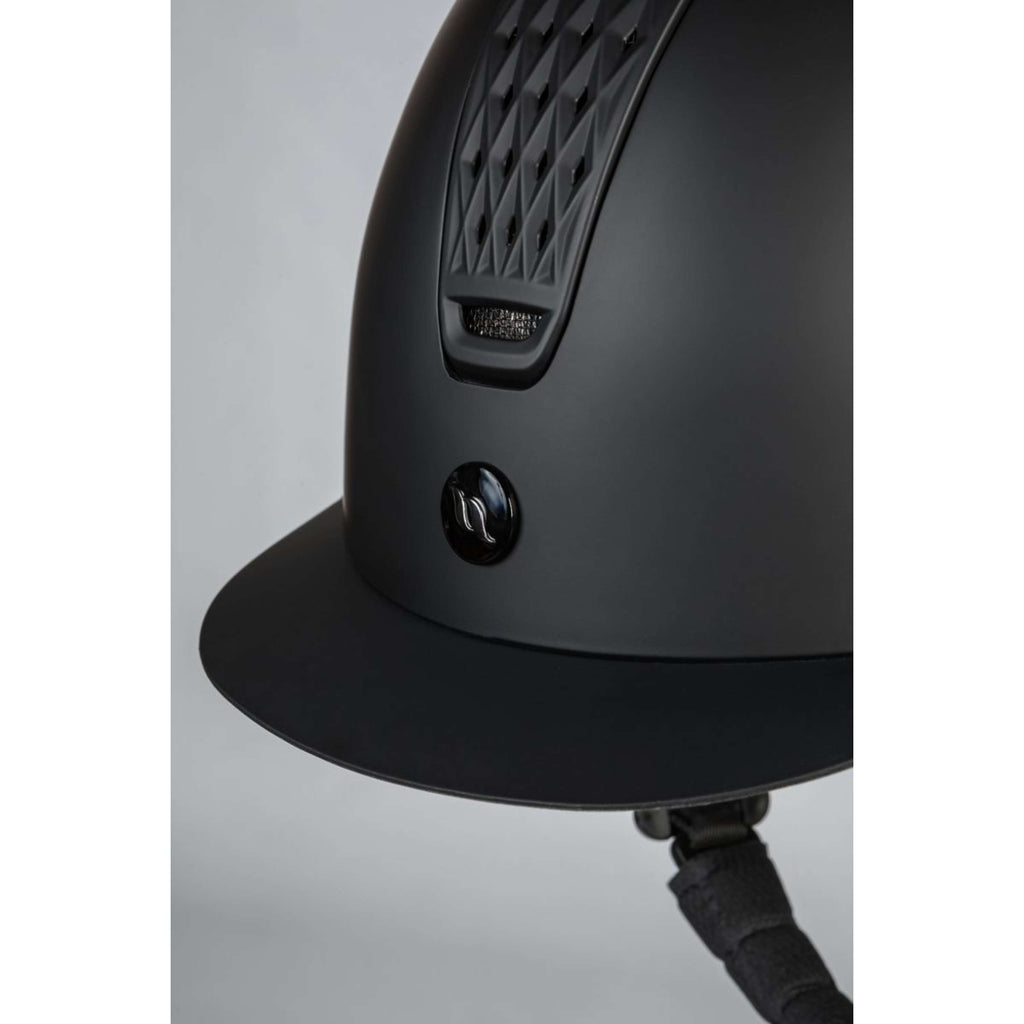 Back on Track Casco da equitazione Silves Smooth Top Mips Nero