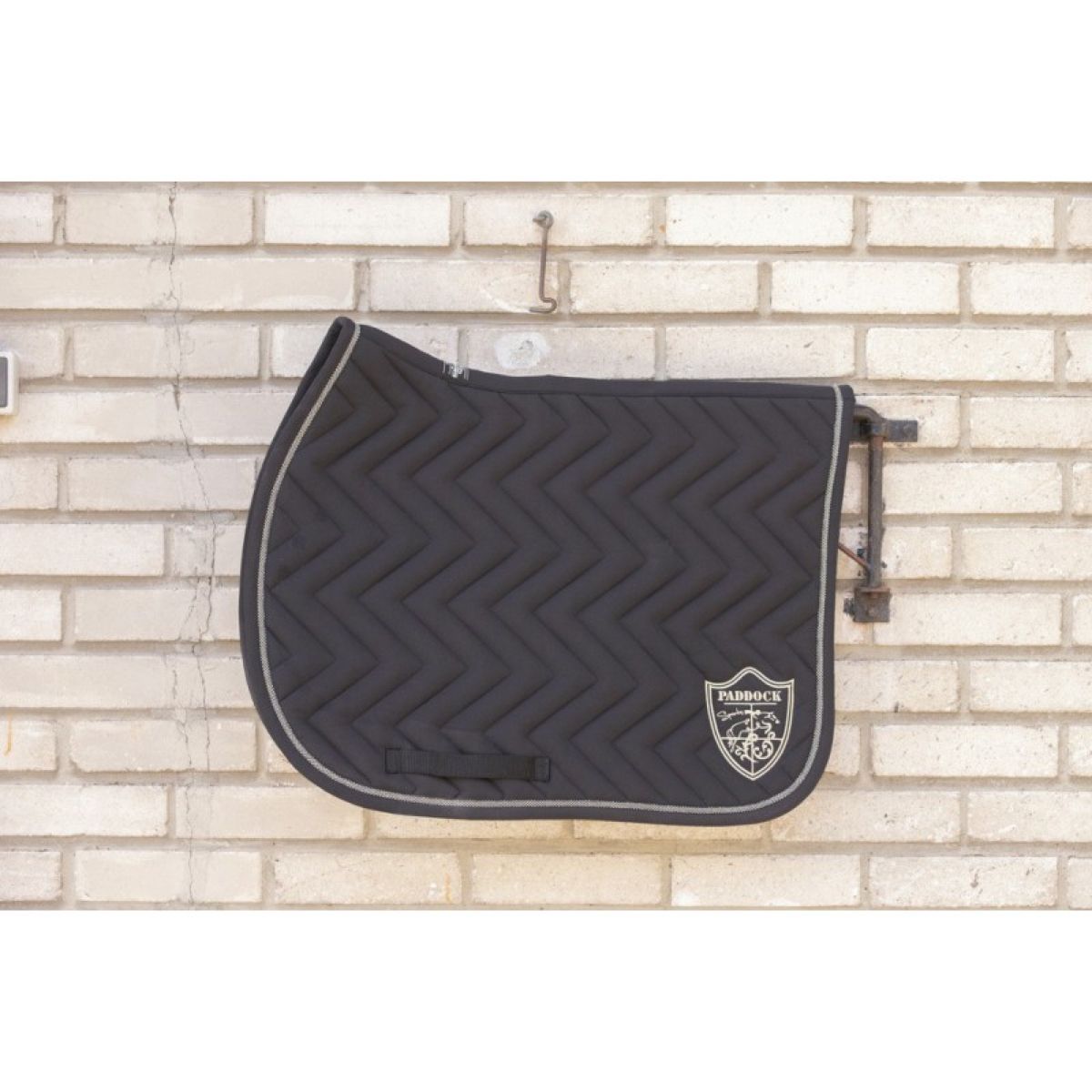 Paddock Sottosella Teknik Springen Nero