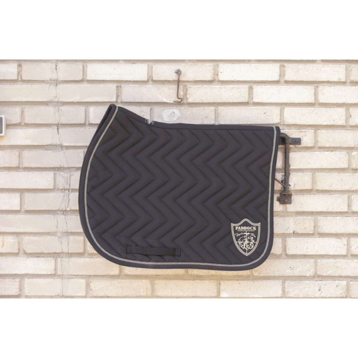 Paddock Sottosella Teknik Springen Nero