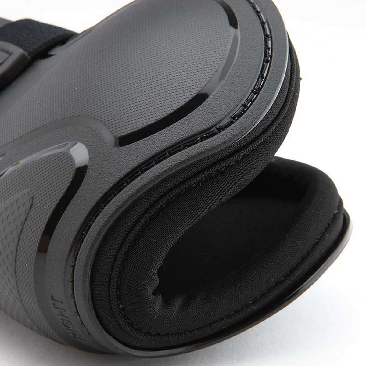 Kavalkade Stinchiere per tendini Compete Nero