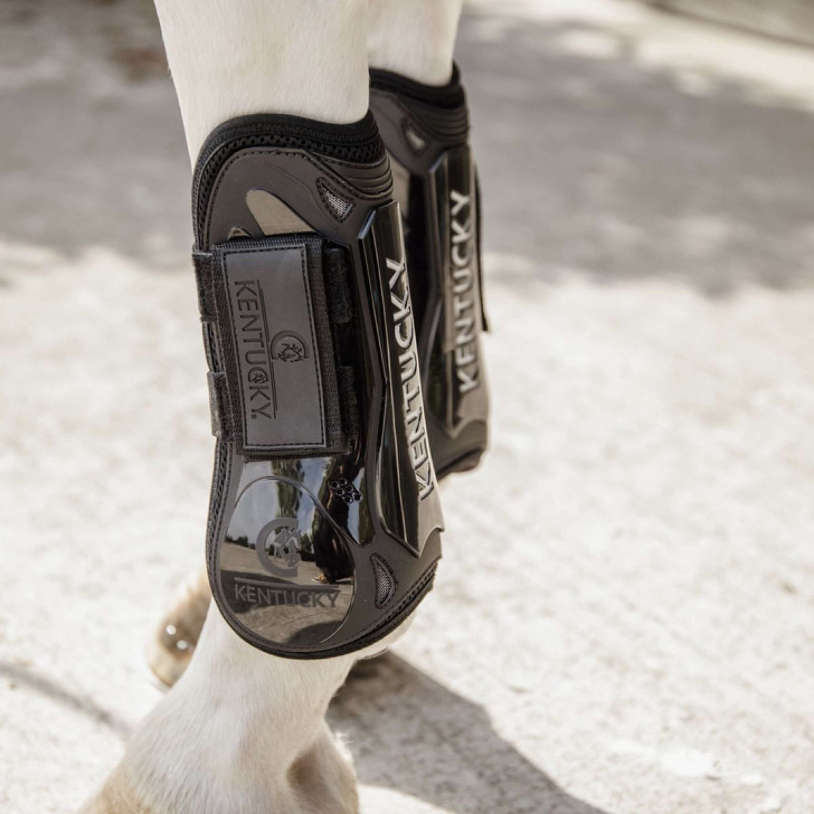 Kentucky Horsewear Stinchiere Velcro Nero