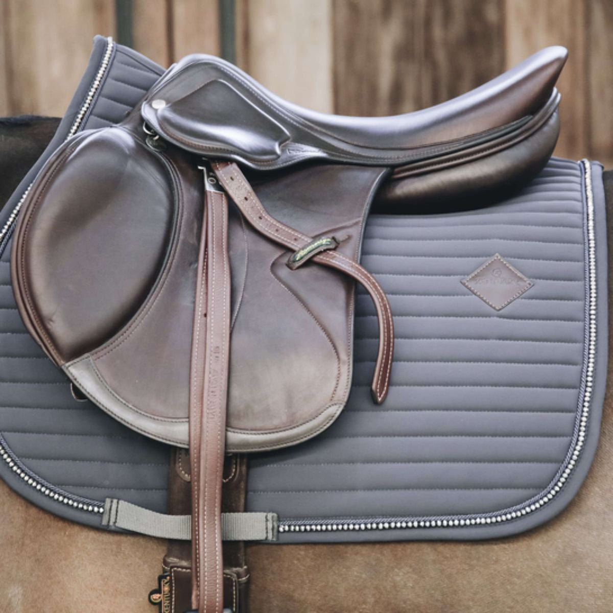 Kentucky Horsewear Sottosella da Salto Pearls Grigio