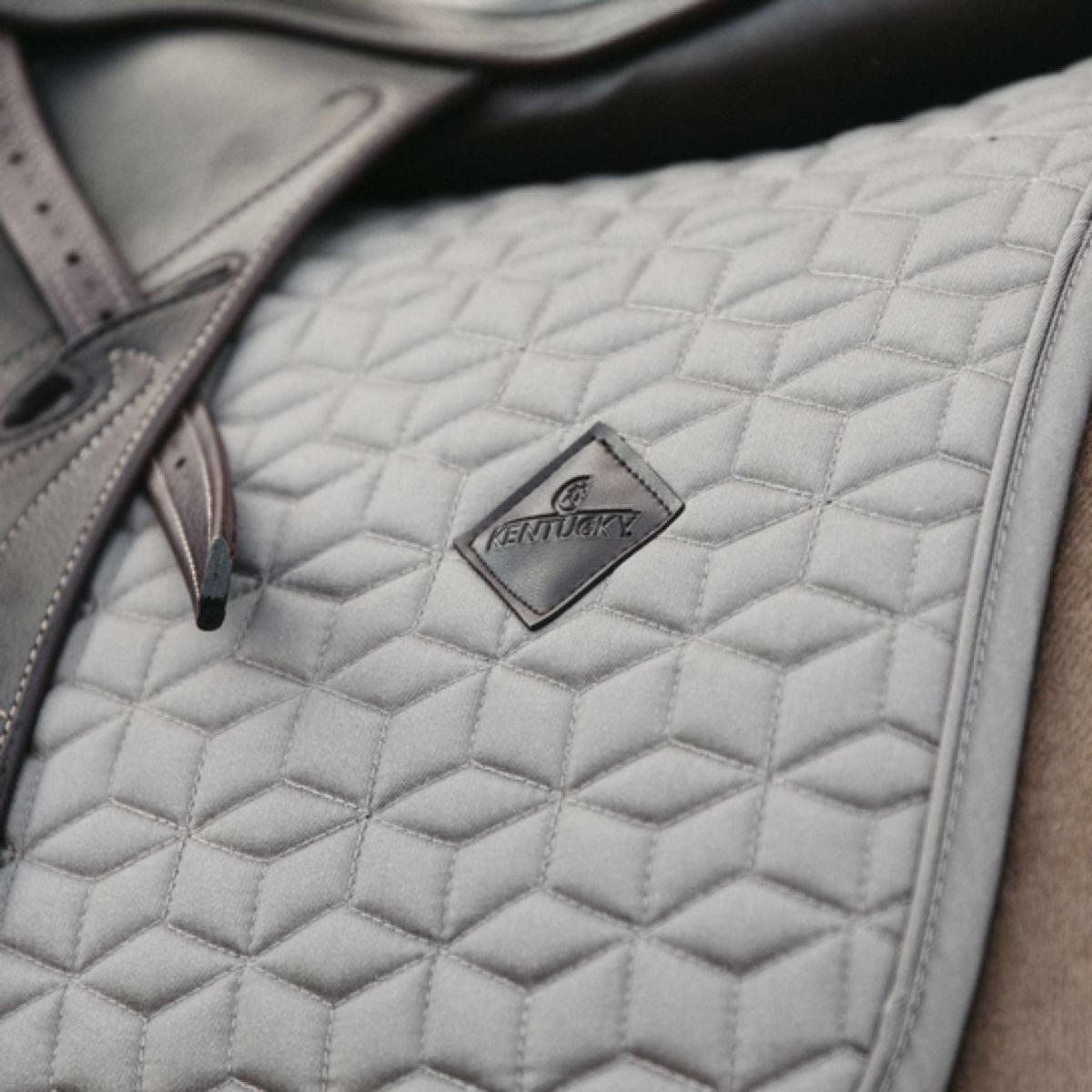 Kentucky Sottosella Classic Dressage Beige