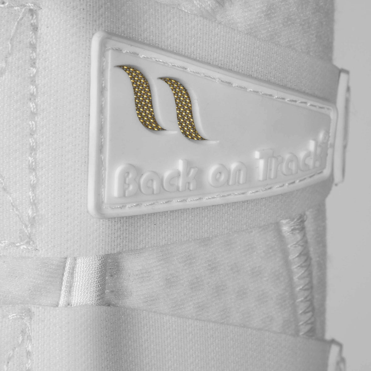 Back on Track Stinchiere Airflow Bianco