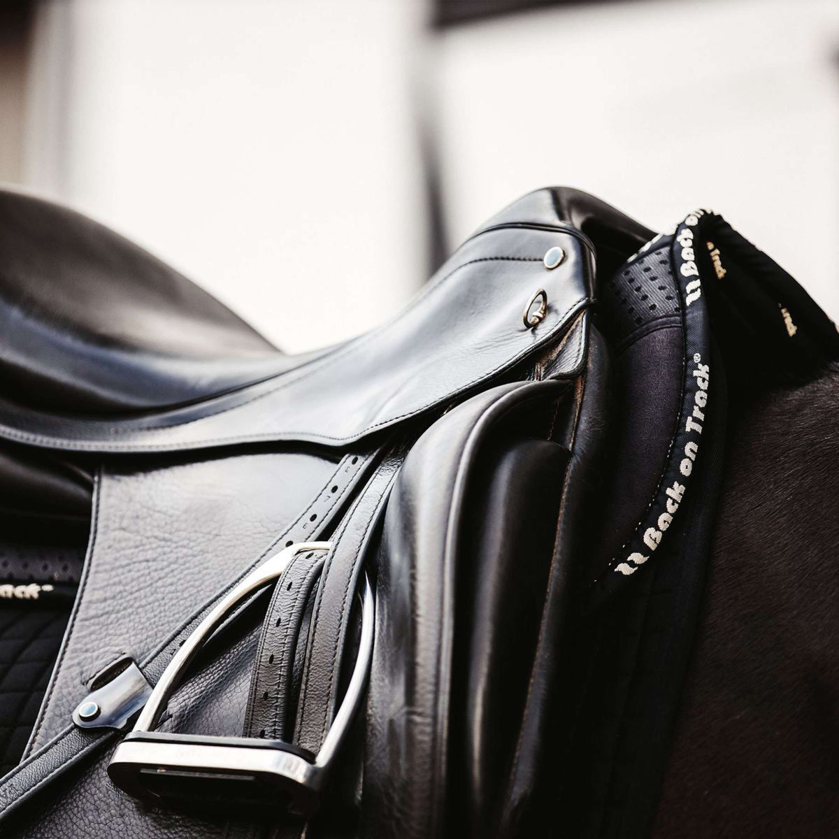 Back on Track Sottosella AirFlow Nero