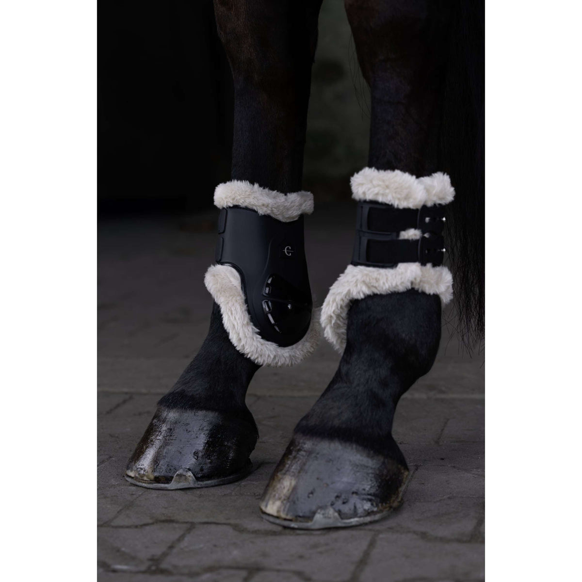 Covalliero Stinchiere per nodello AW26 Nero
