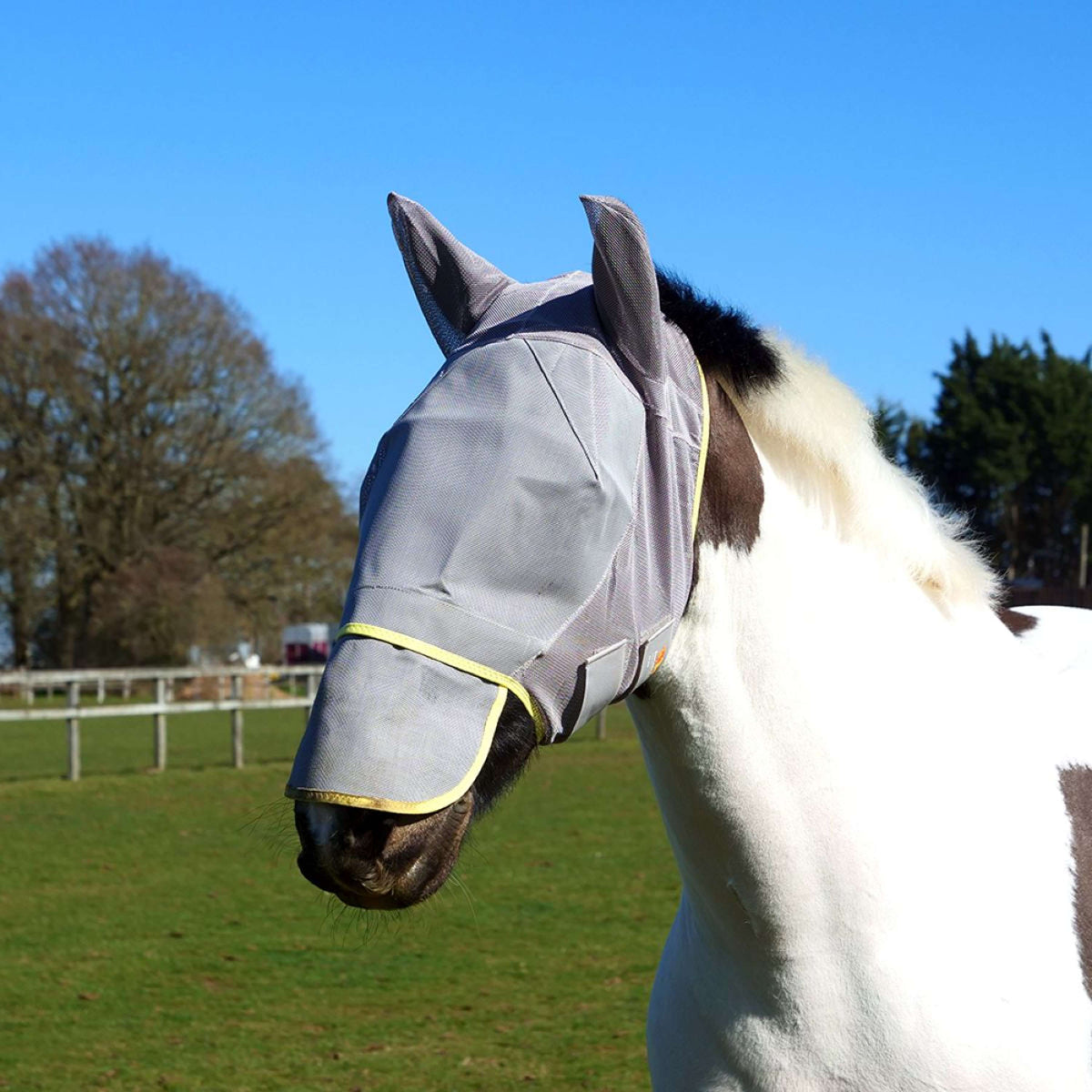 Equilibrium Maschera per Mosche Field Relief Max Grigio/Giallo