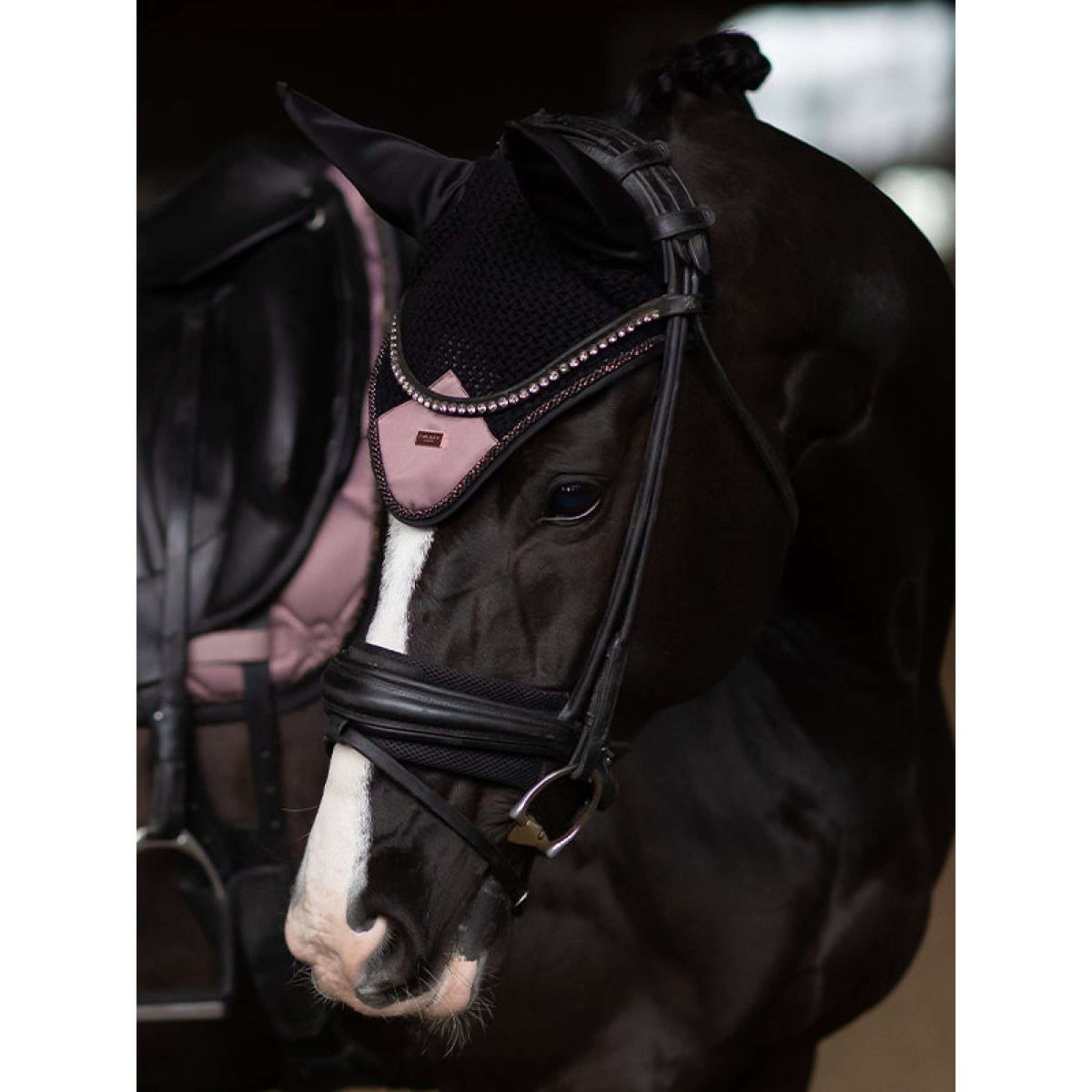Equestrian Stockholm Cuffietta Anemone Equestrian Stockholm Cuffietta Anemone