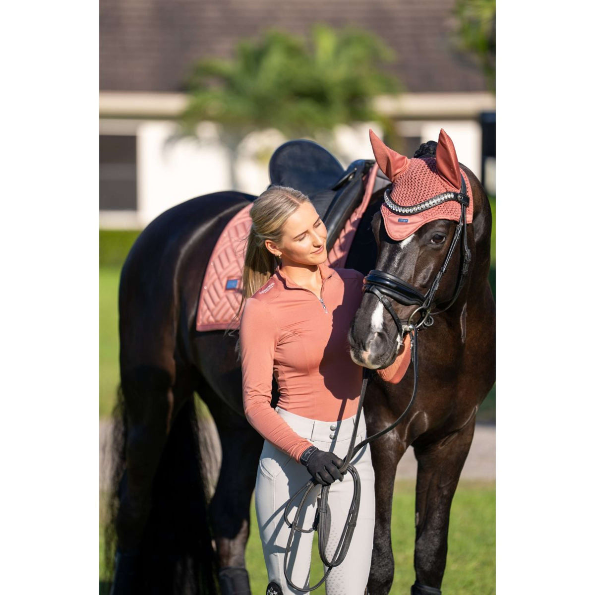 Equestrian Stockholm Cuffietta Modern Coral