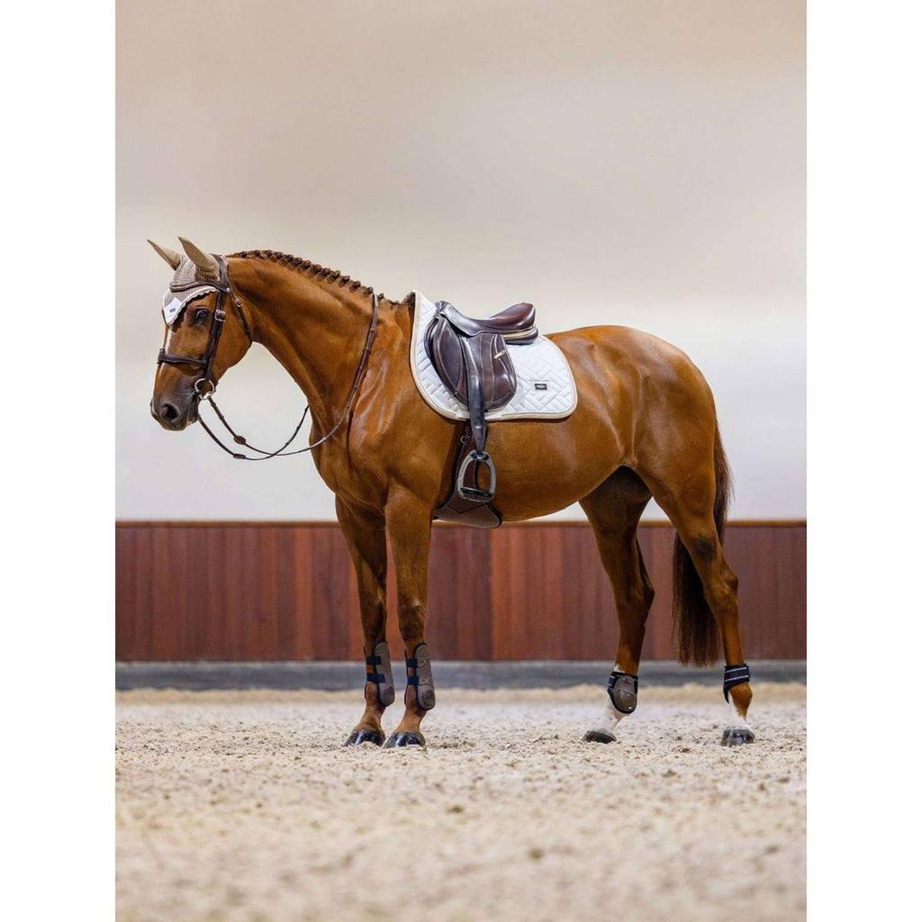 Equestrian Stockholm Sottosella Modern saltando White Sand