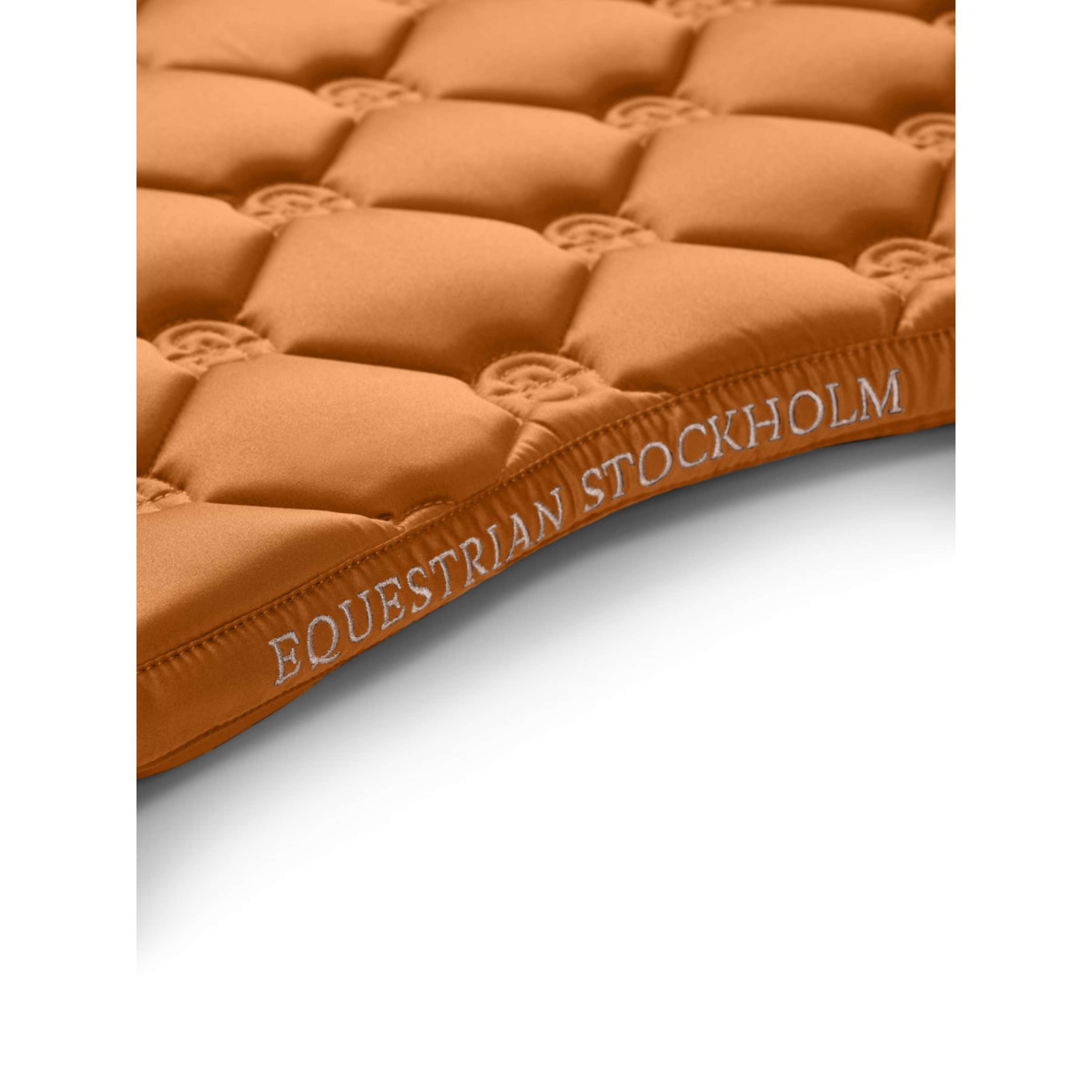 Equestrian Stockholm Sottosella Satin Saltando Chestnut
