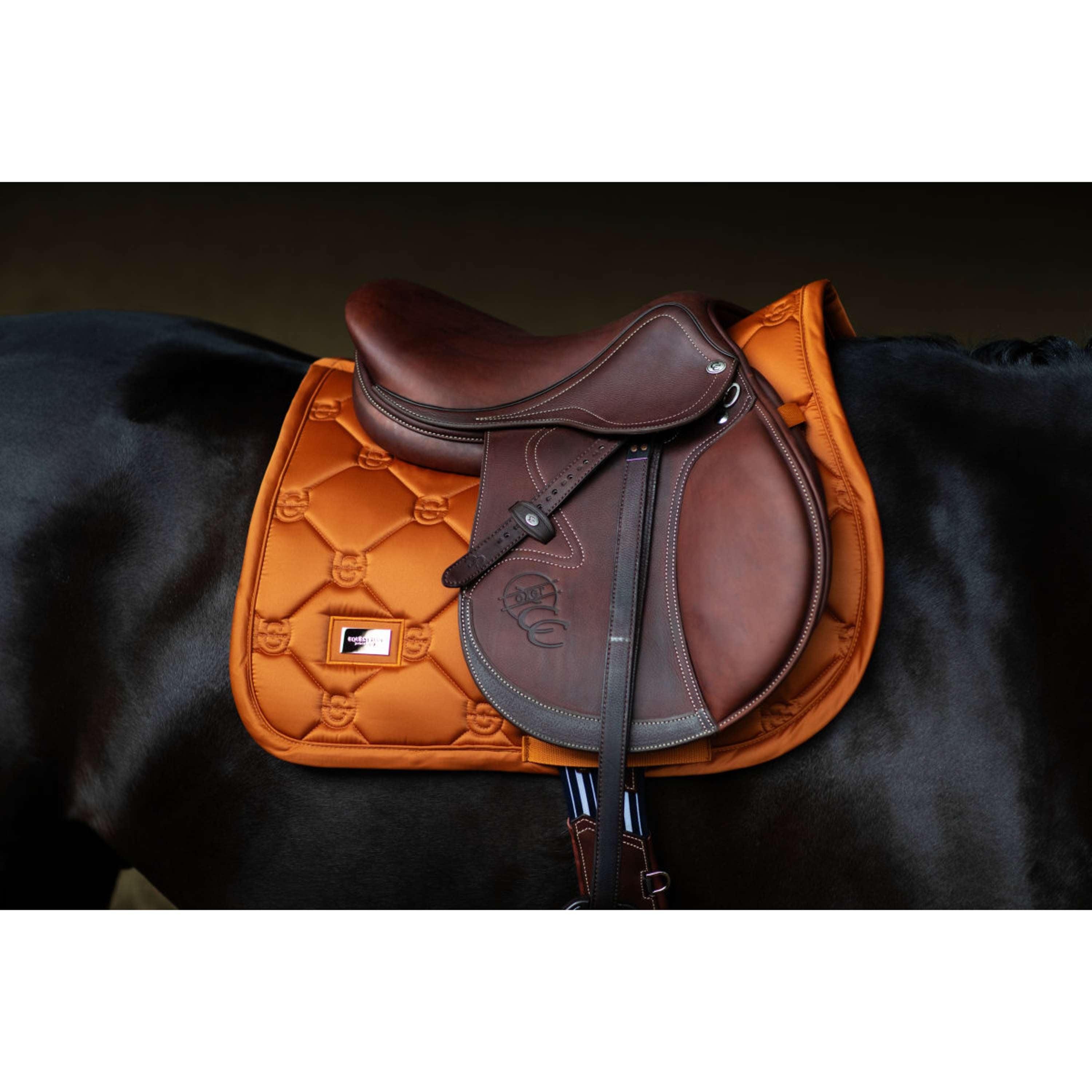 Equestrian Stockholm Sottosella Satin Saltando Chestnut