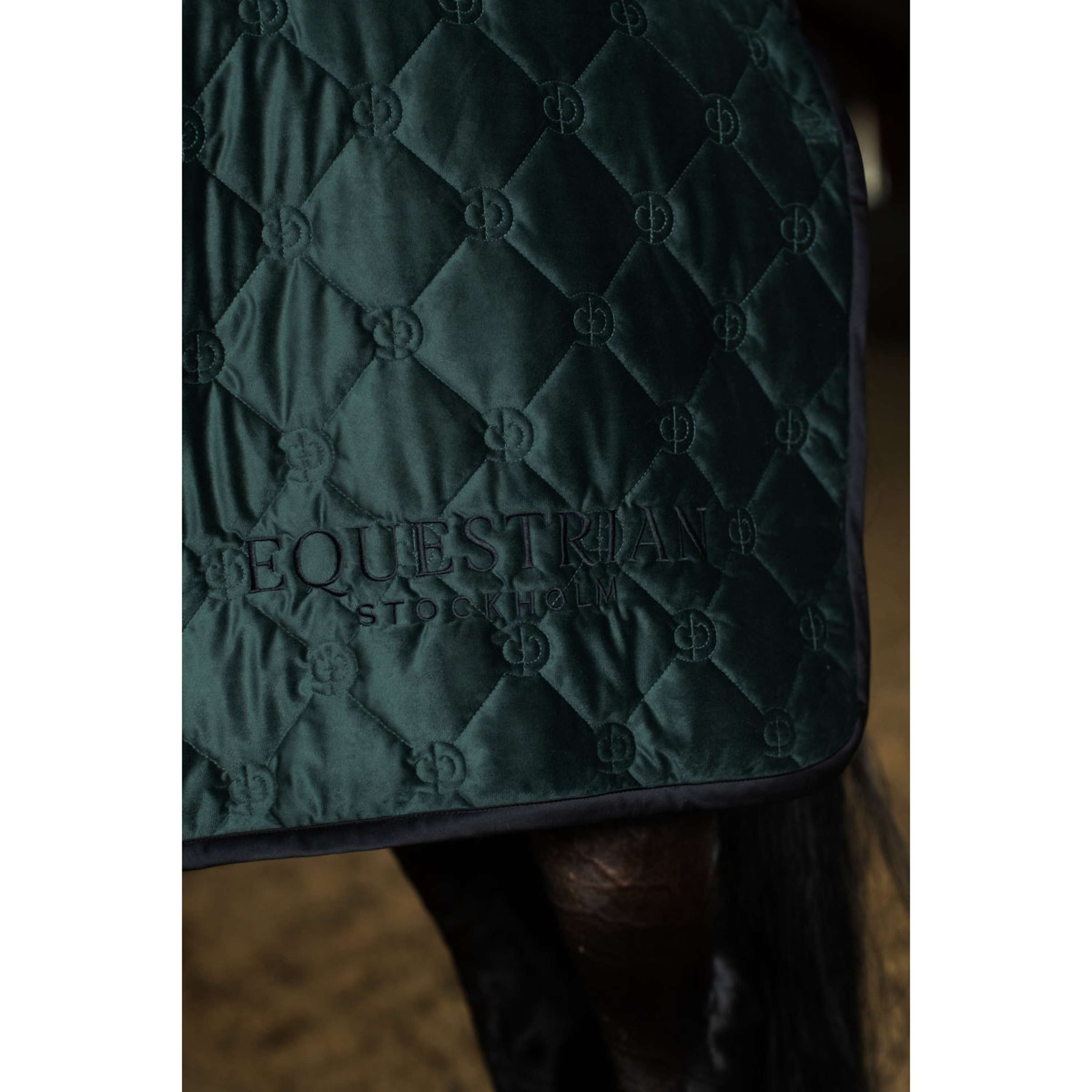 Equestrian Stockholm Coperta in Pile Velvet Sycamore Green