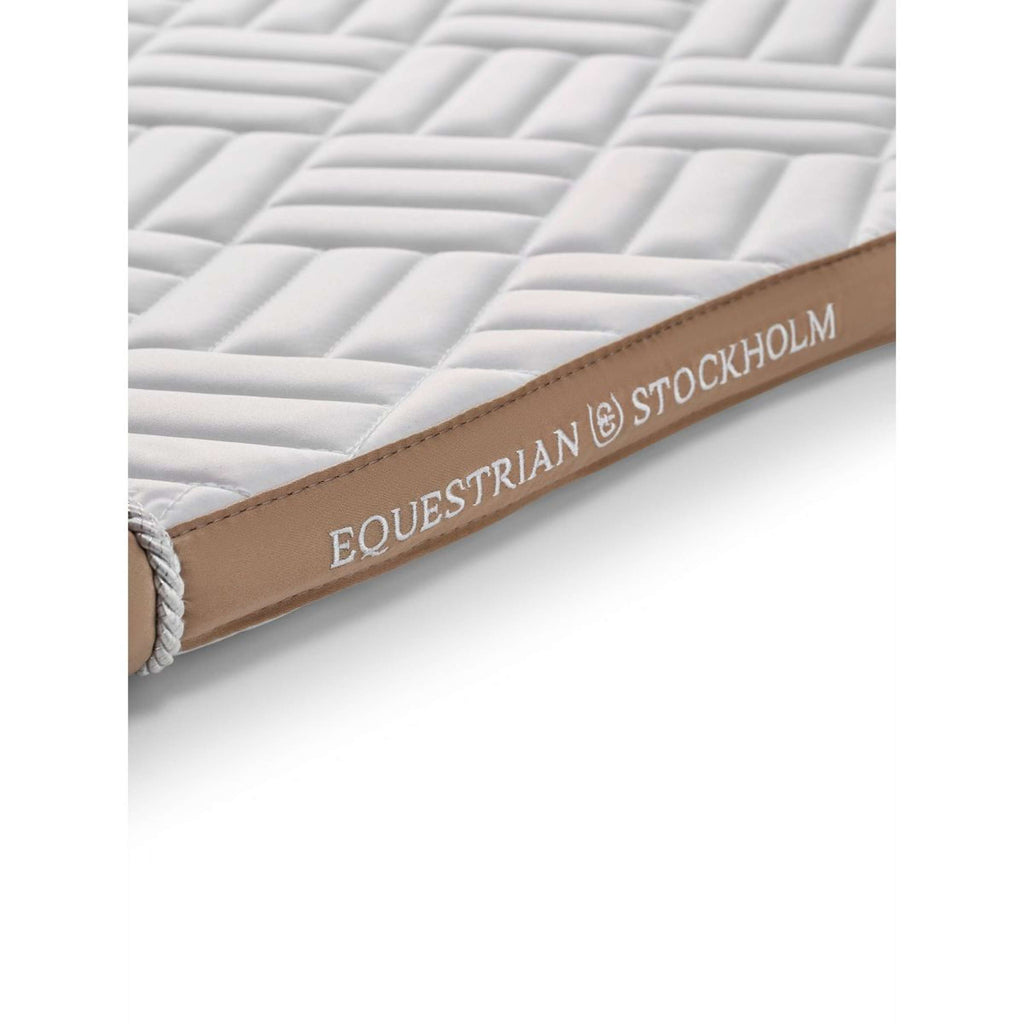 Equestrian Stockholm Sottosella Modern saltando White Sand