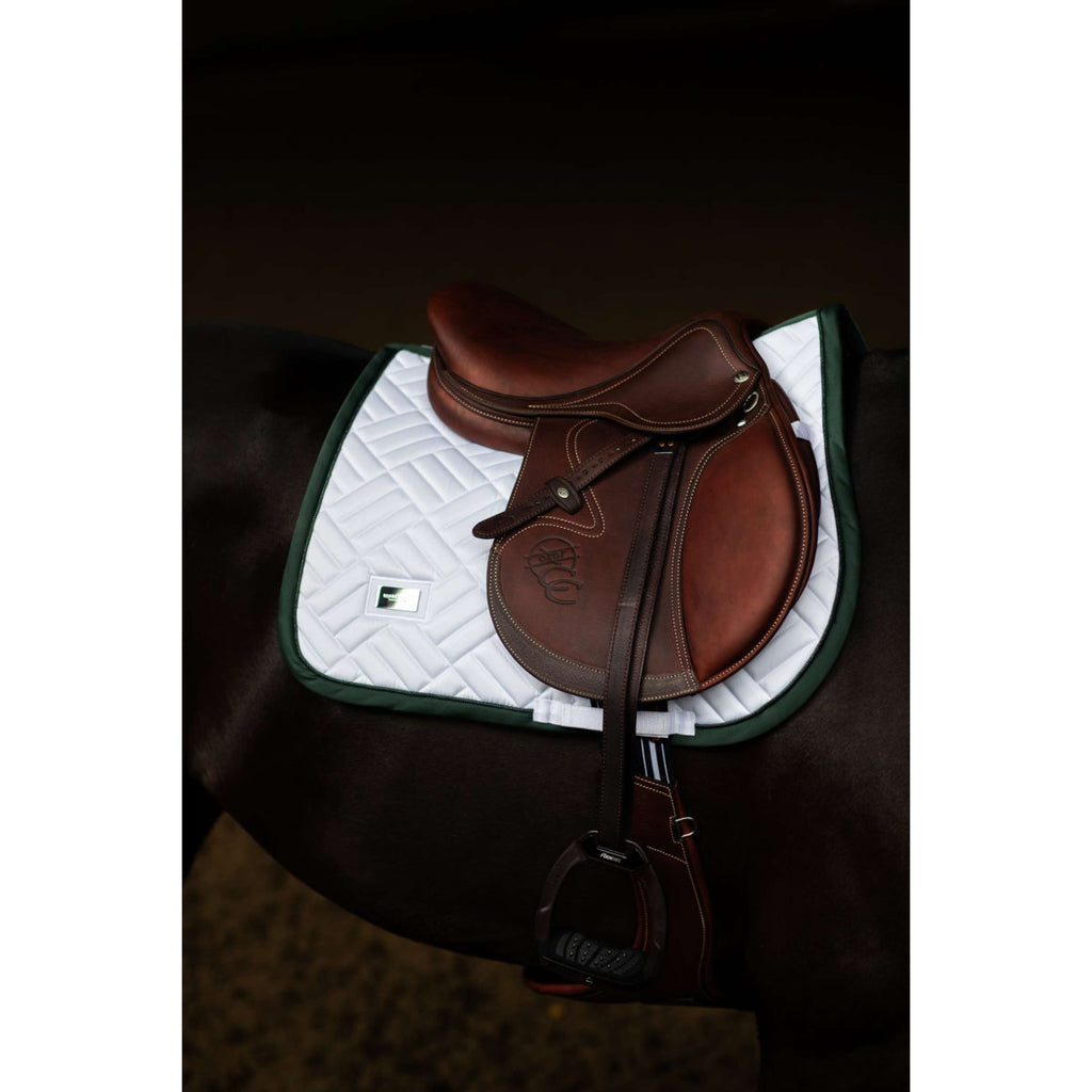 Equestrian Stockholm Sottosella Modern Saltando Bianco/Sycamore Green