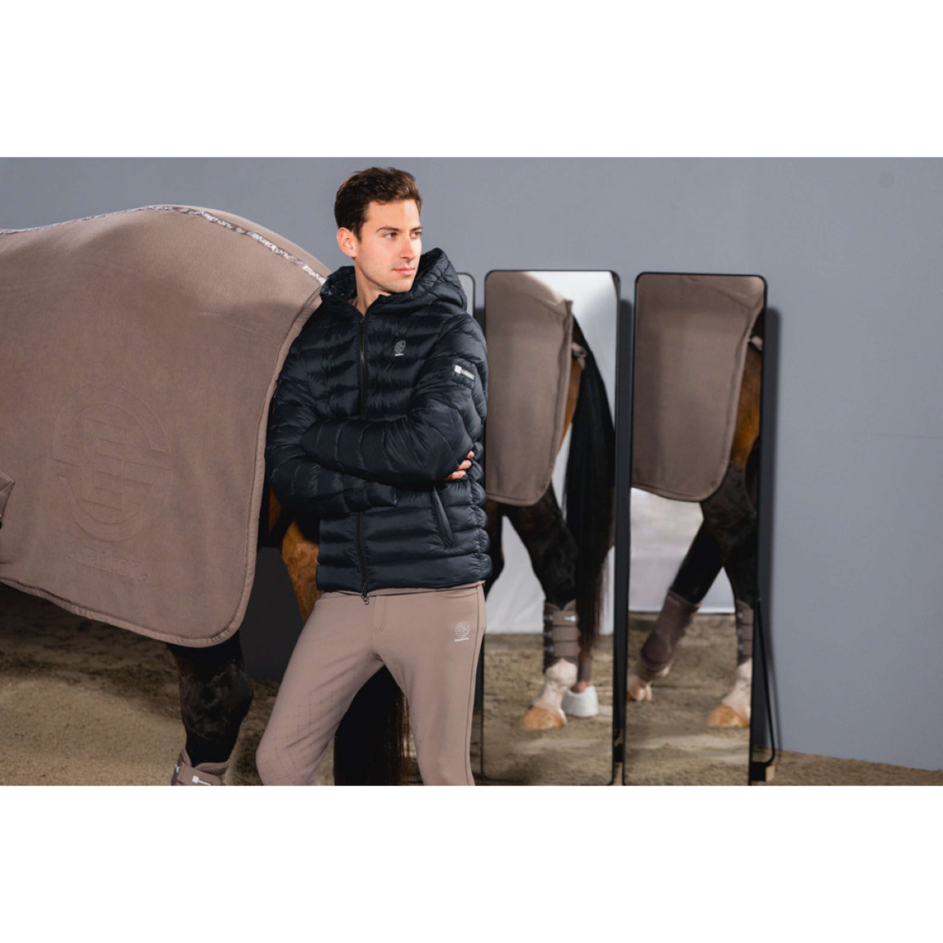 Eskadron Coperta in Pile Dynamics Double Powdertaupe