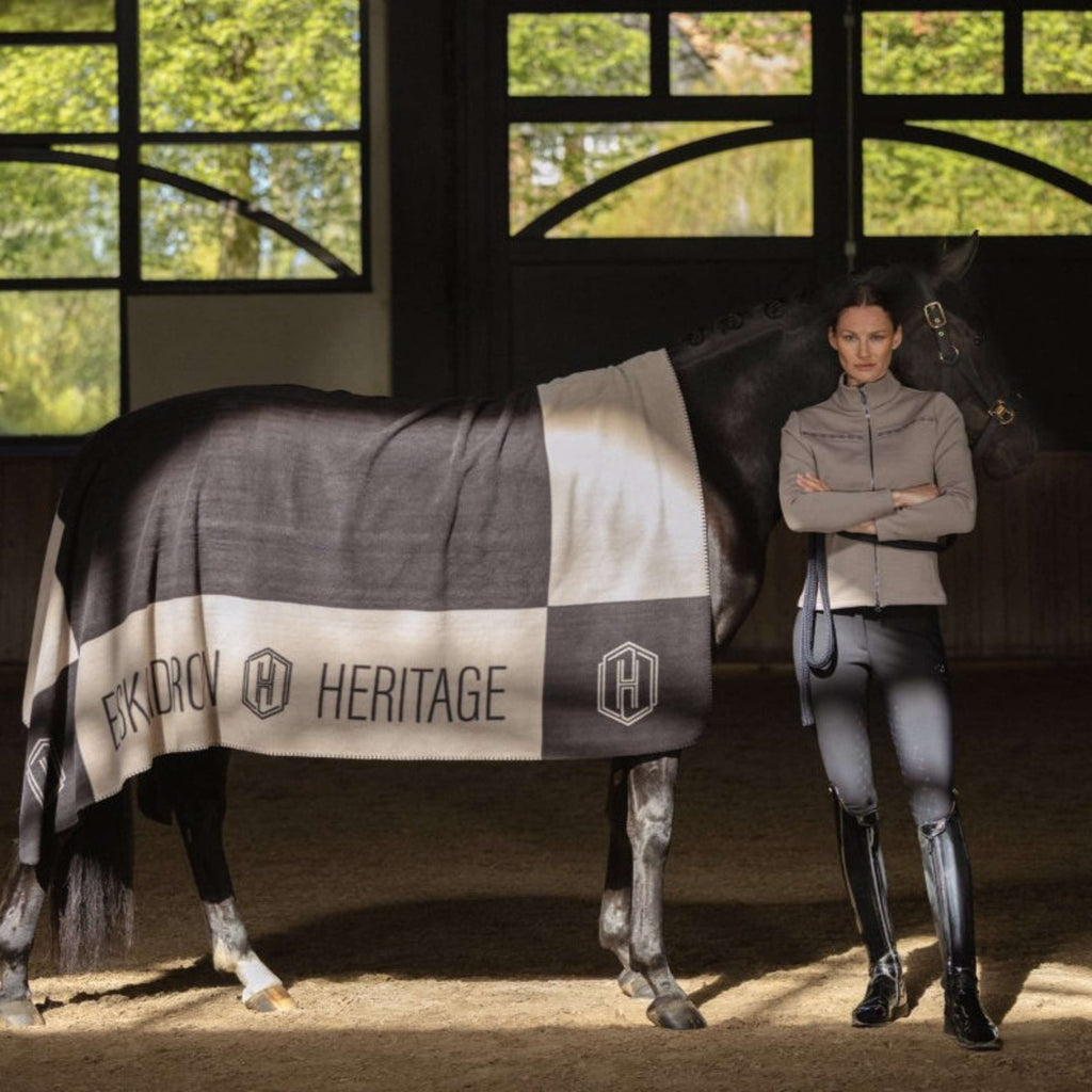 Eskadron Coperta in pile Heritage Nero