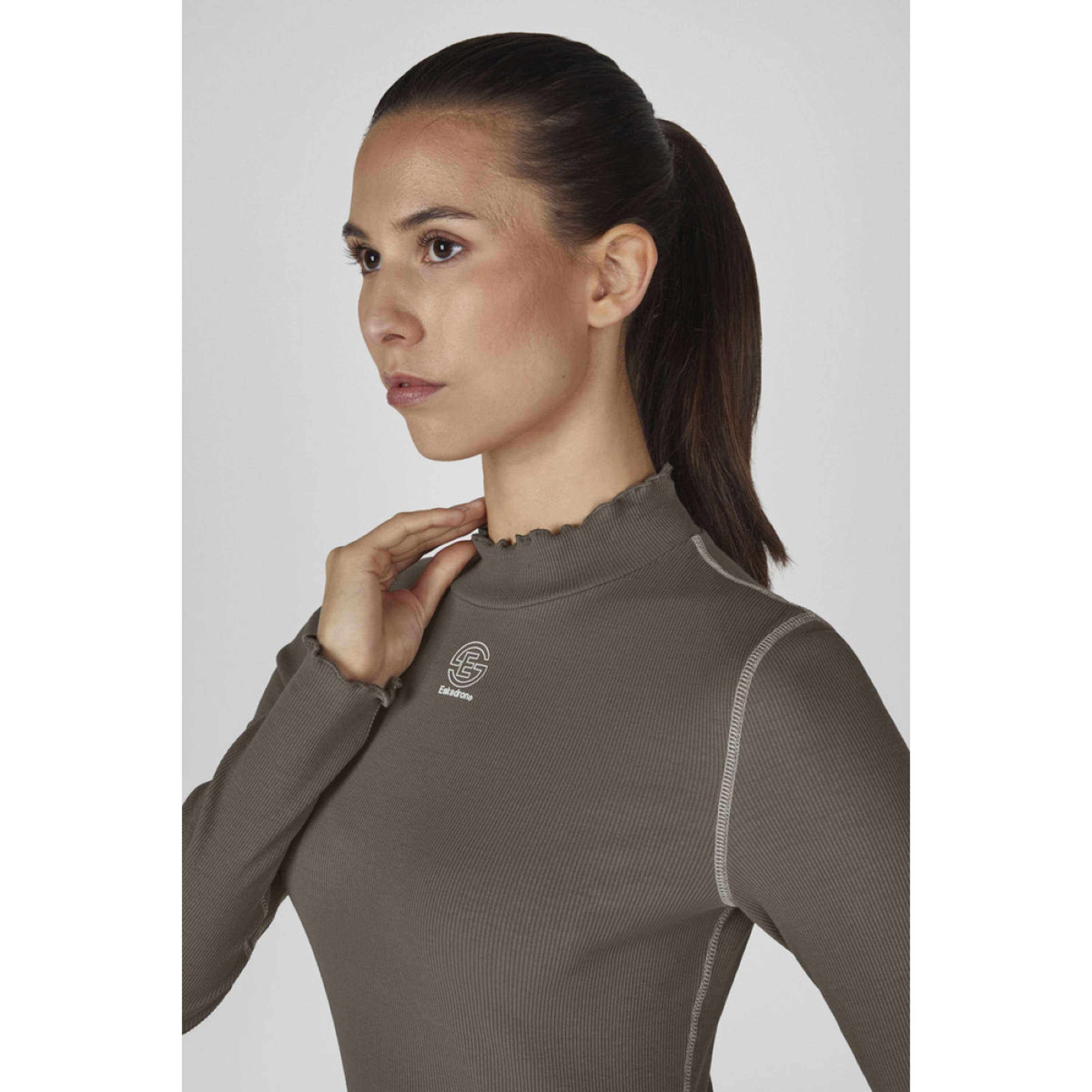 Eskadron Maglia Dynamics Turtleneck Rib Powdertaupe