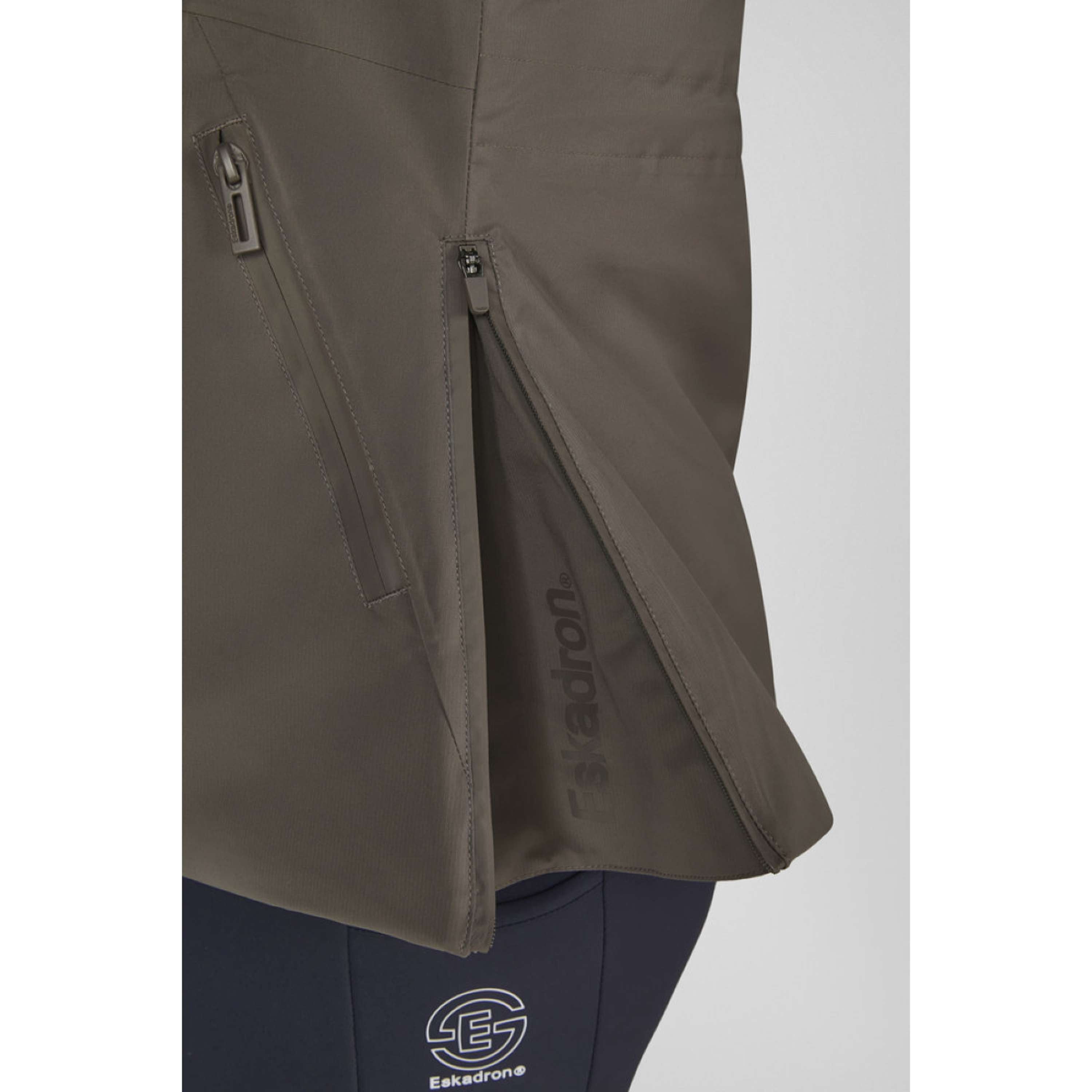 Eskadron Giacca Dynamics Waterproof Powdertaupe