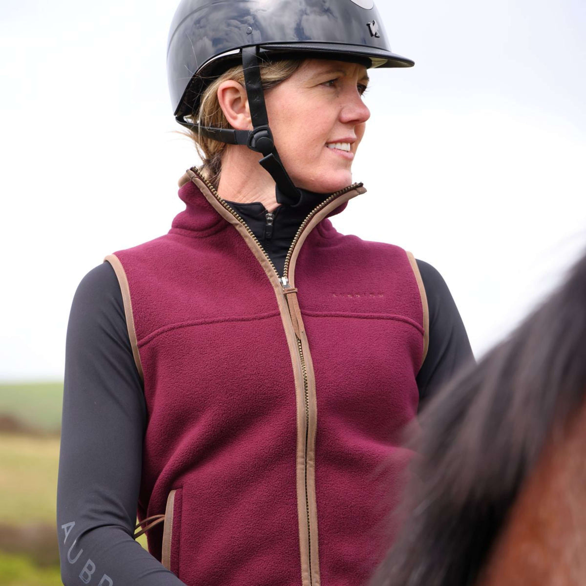 Aubrion by Shires Gilet Original Fleece Maroon