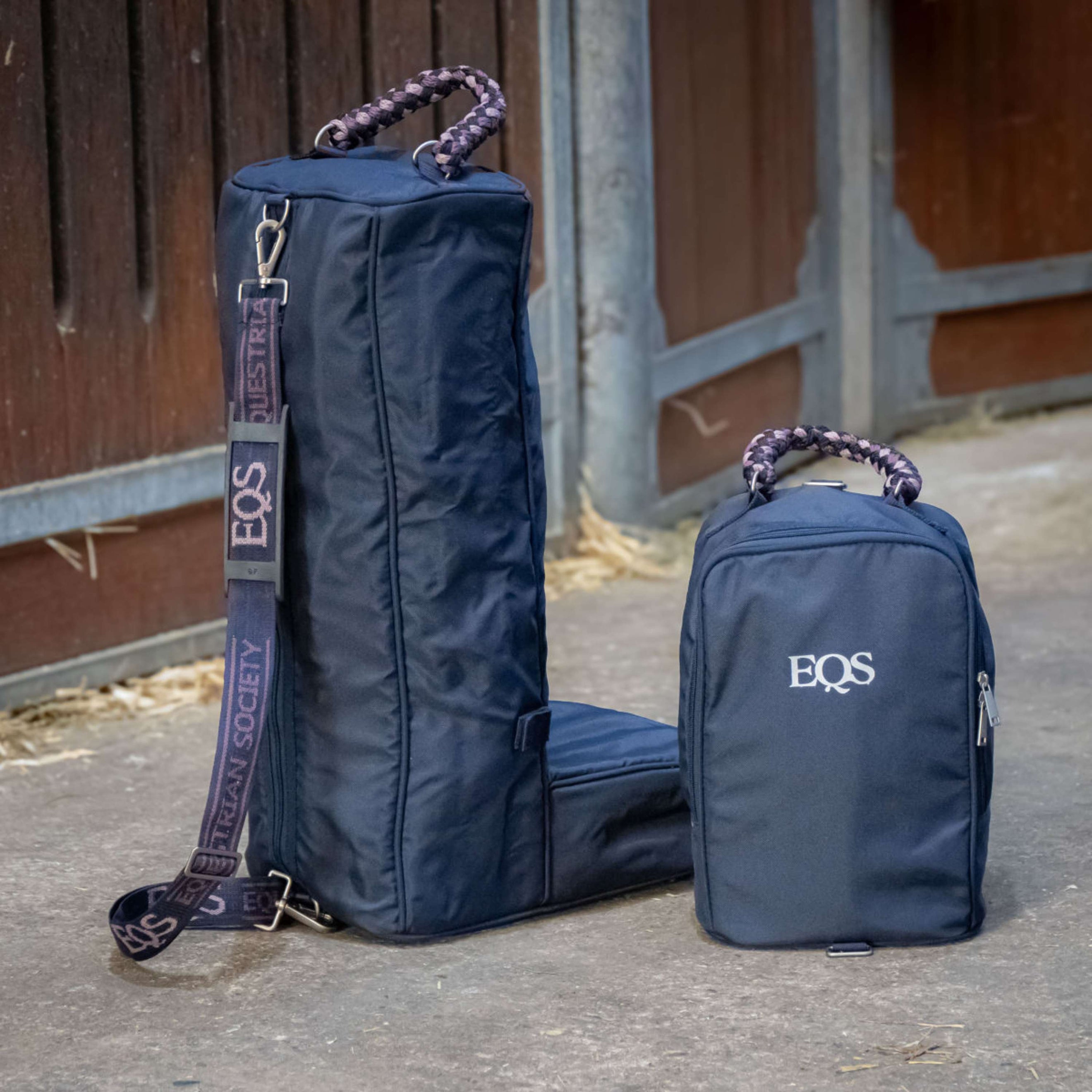 Harry's Horse Borsa per Stivali EQS AW26 con Sacca di Protezione Staccabile Dark Navy