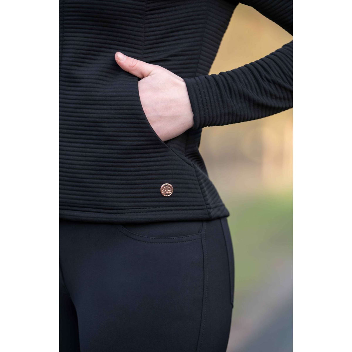 HKM Felpa con cappuccio e zip Yvonne Nero