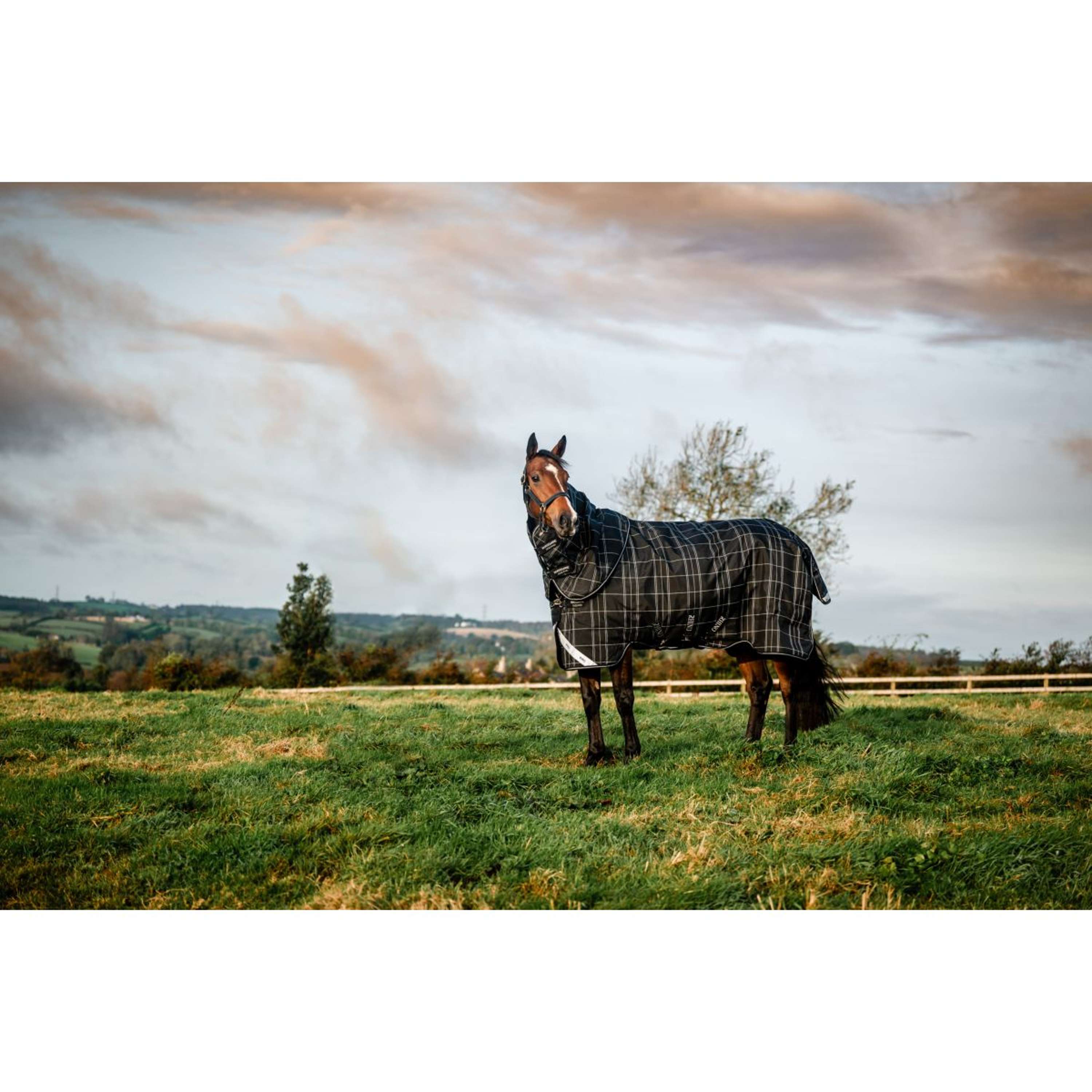 Rhino Plus Turnout Bundle 0g + 200g Black Check/Noir/Blanc