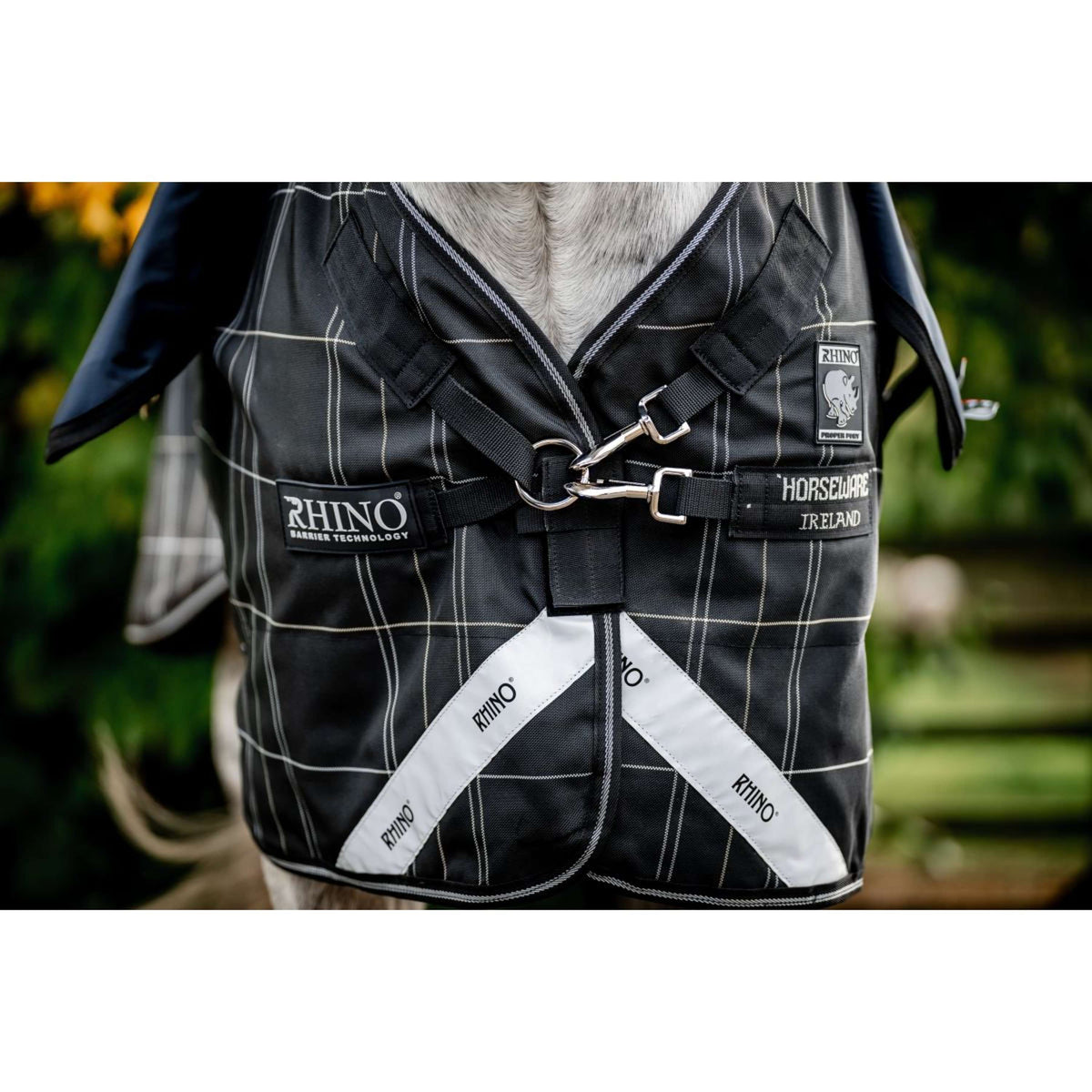 Rhino Turnout Plus Pony Bundle 0g + 200g Nero a quadri/nero/bianco