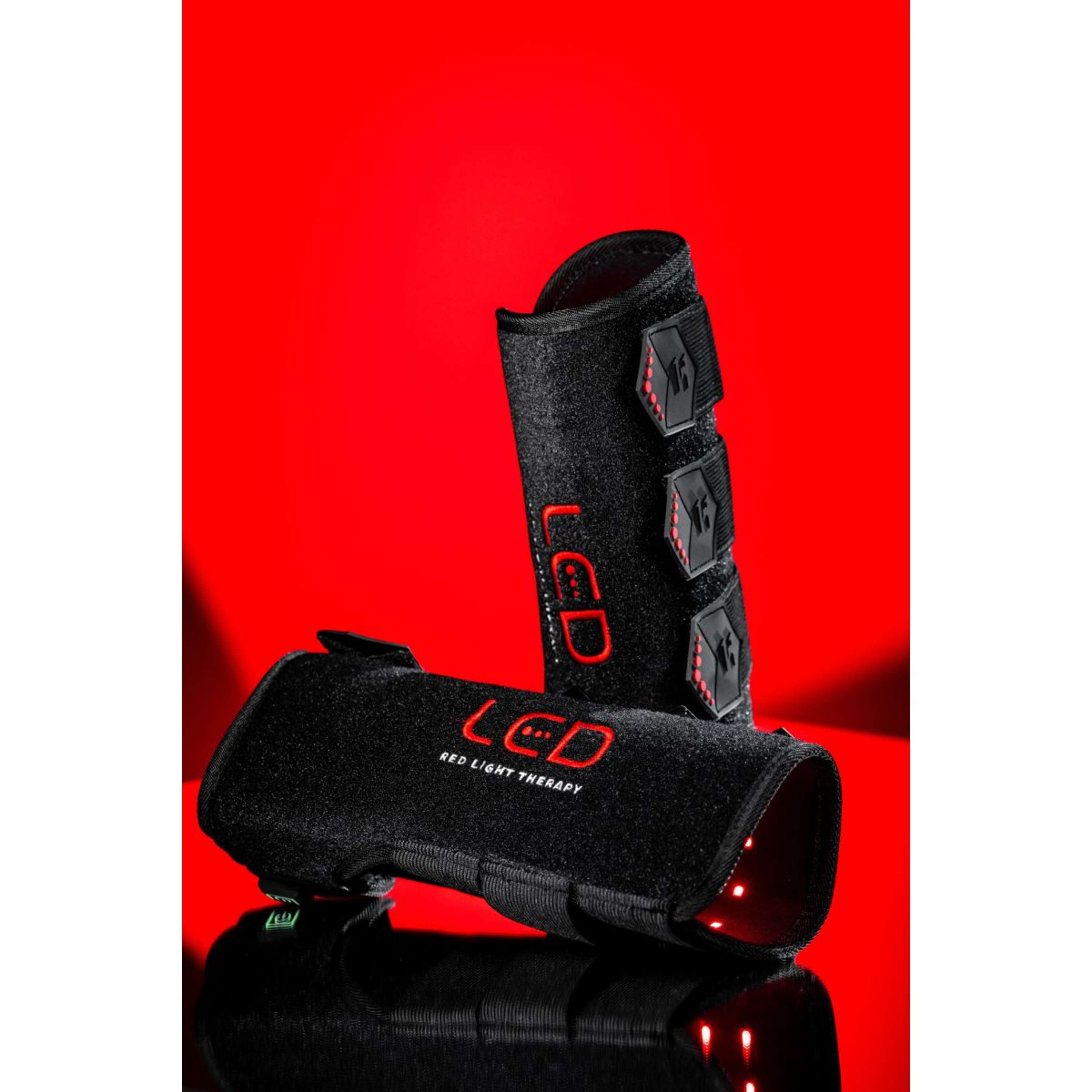 Horseware Leg Wraps LED Red Light Therapy Pair Nero