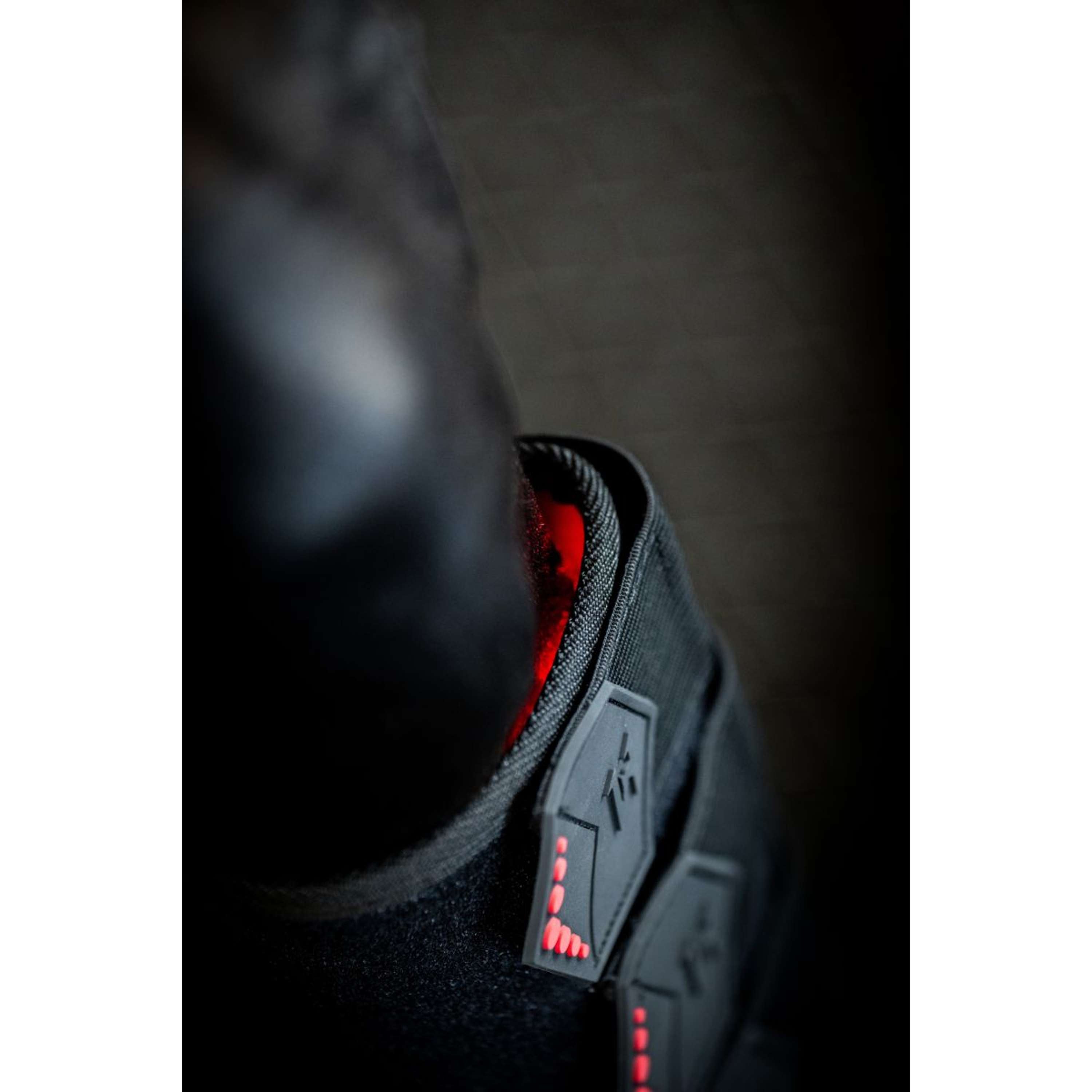 Horseware Leg Wraps LED Red Light Therapy Pair Nero
