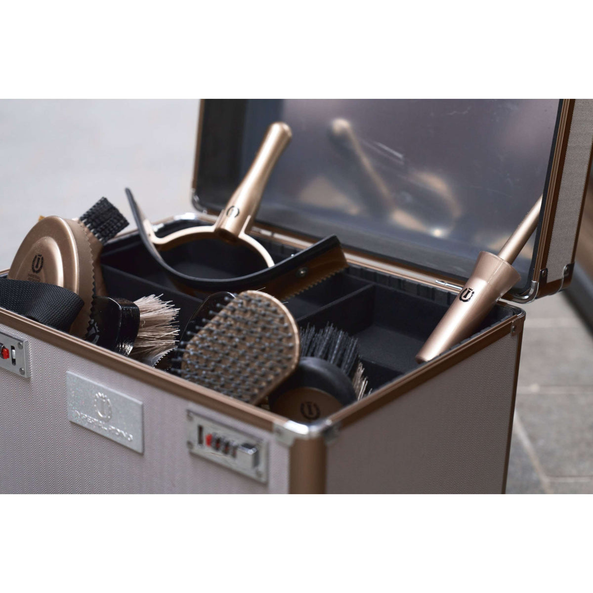 Imperial Riding Scatola per la Pulizia IRHShiny Taupe